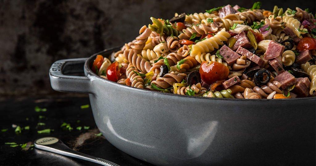 Smoked-Pasta-Salad_Traeger-Wood-Fired-Grills_RE_HE_M