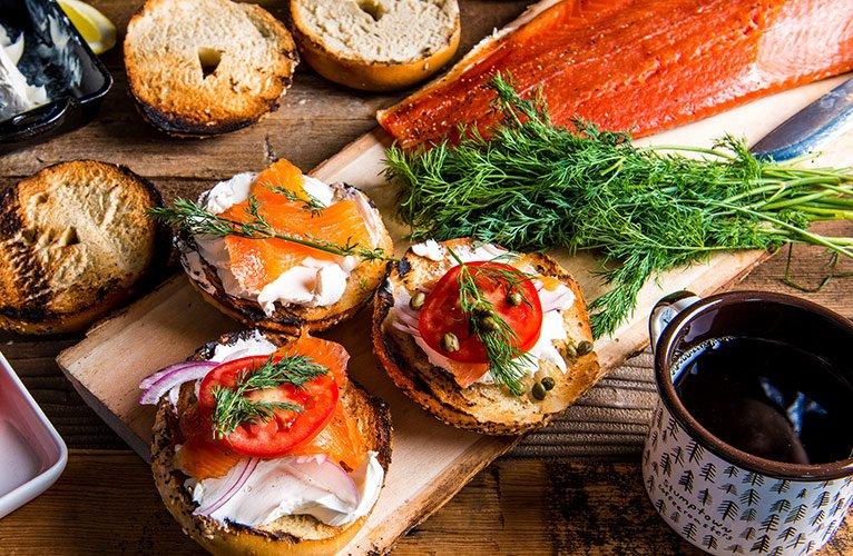 SmokedSteelheadSalmonBreakfast_BG