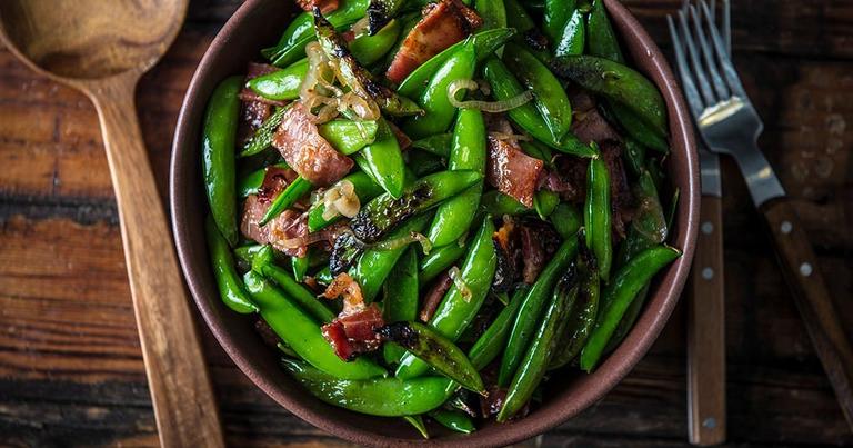 Sugar-Snap-Peas-Bacon_Traeger-Wood-Fired-Grills_RE_HE_M