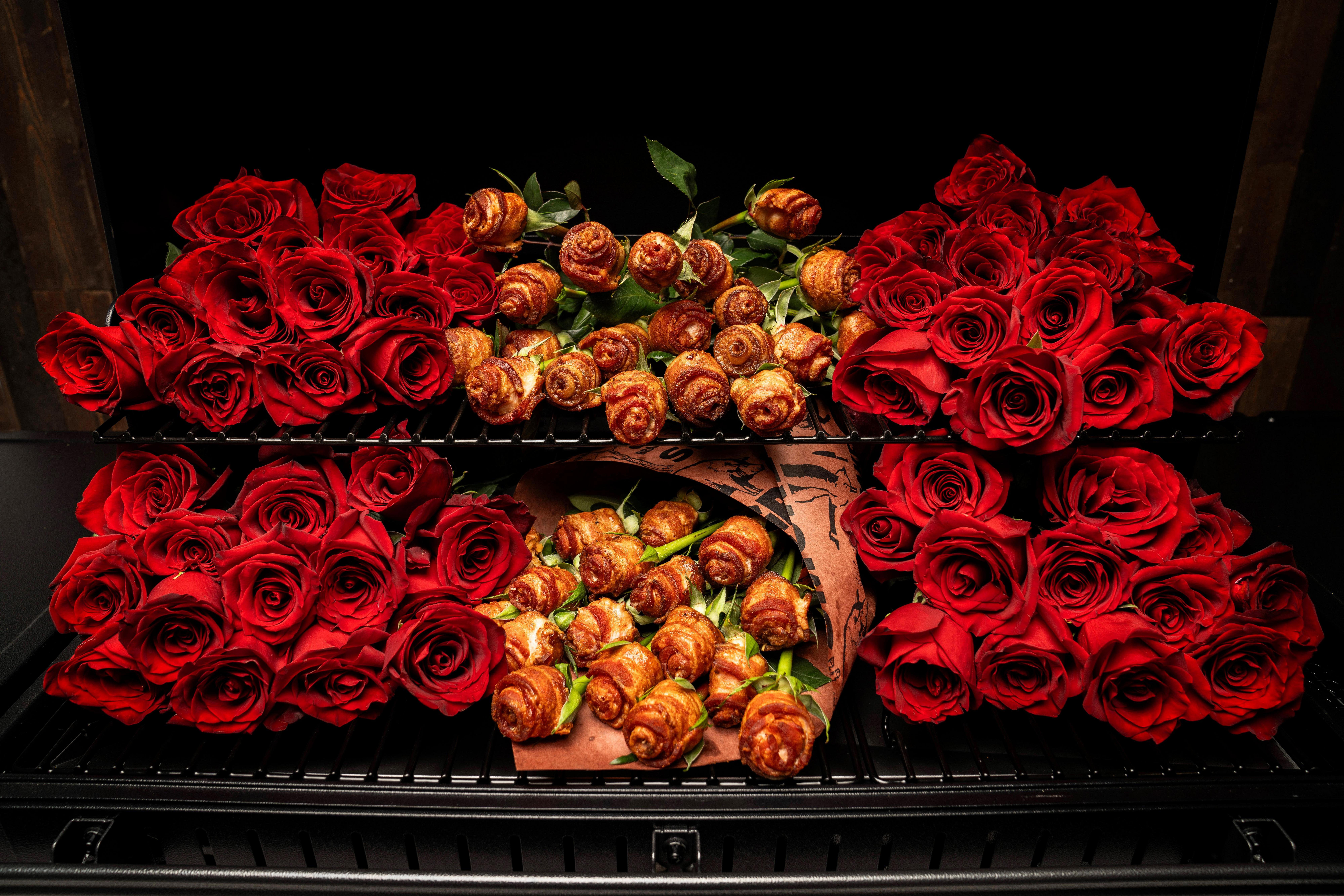 Valentines Day_025_Bacon Roses in Grill_005