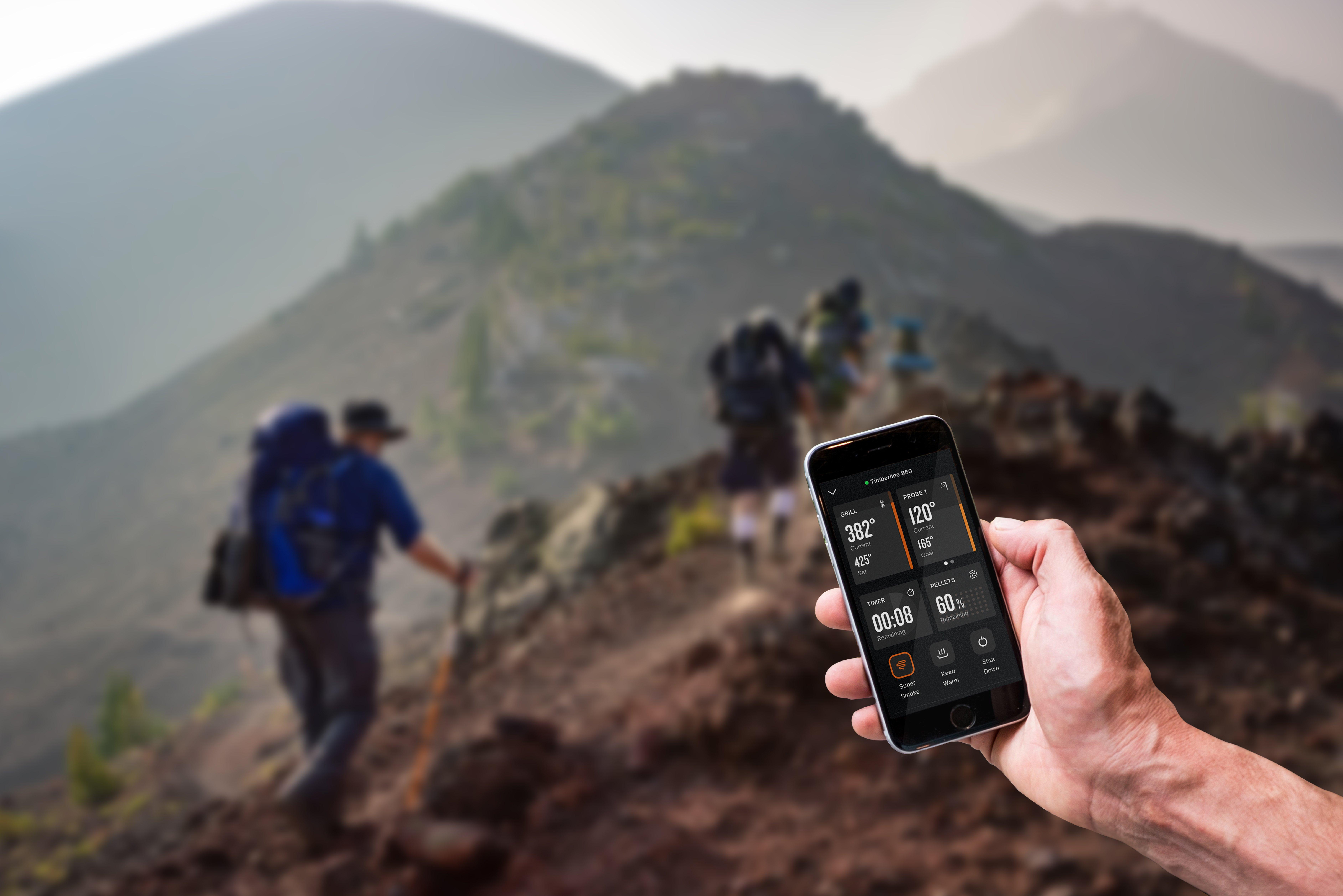 WiFIRE_Hand2-GrillControll_Hiking