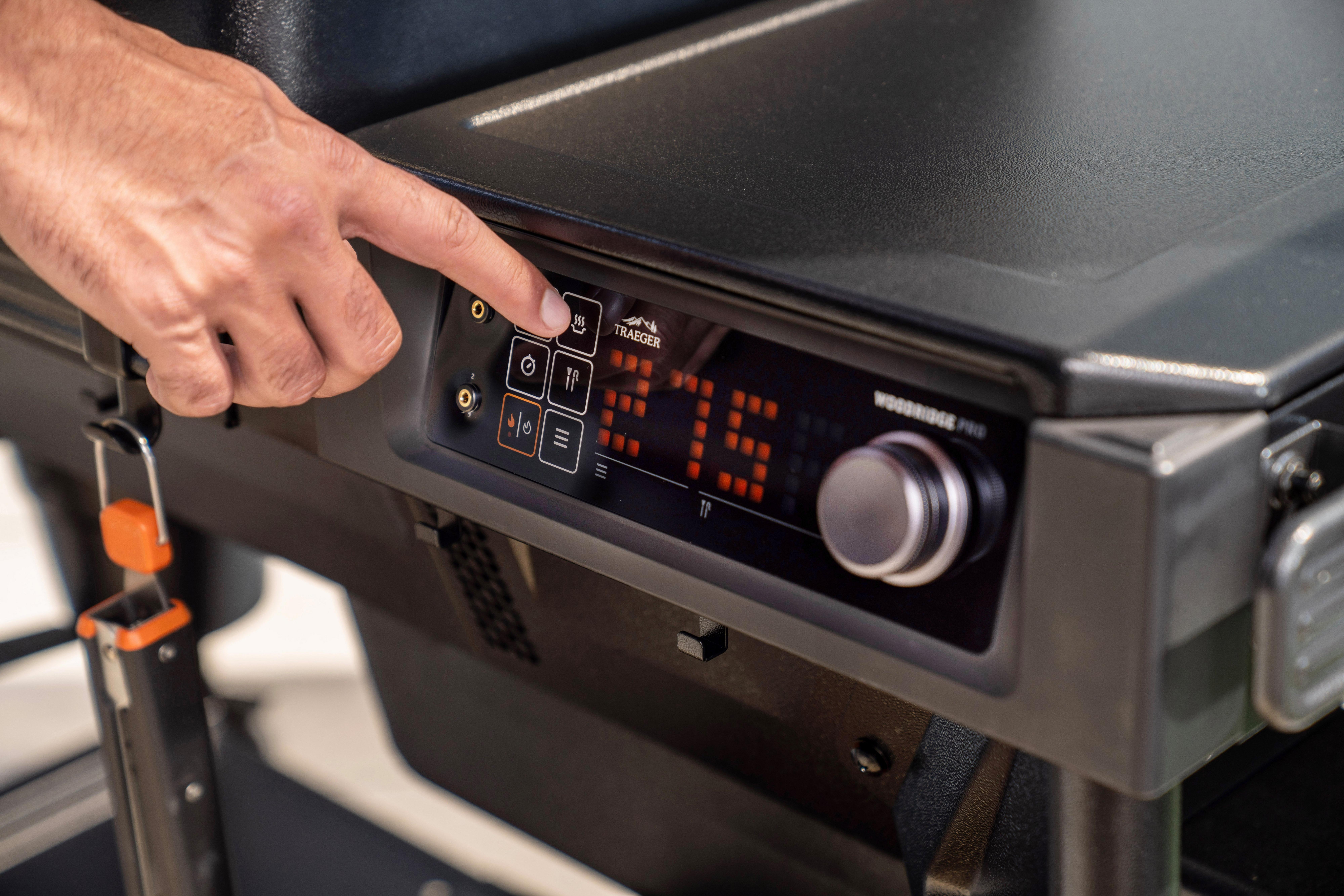 Woodridge Pro Features_Controller_004