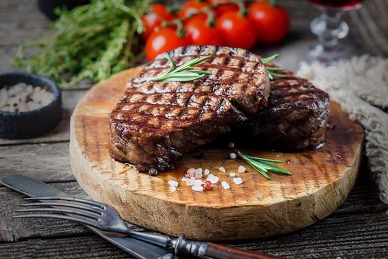 searing-steak-traeger-grills
