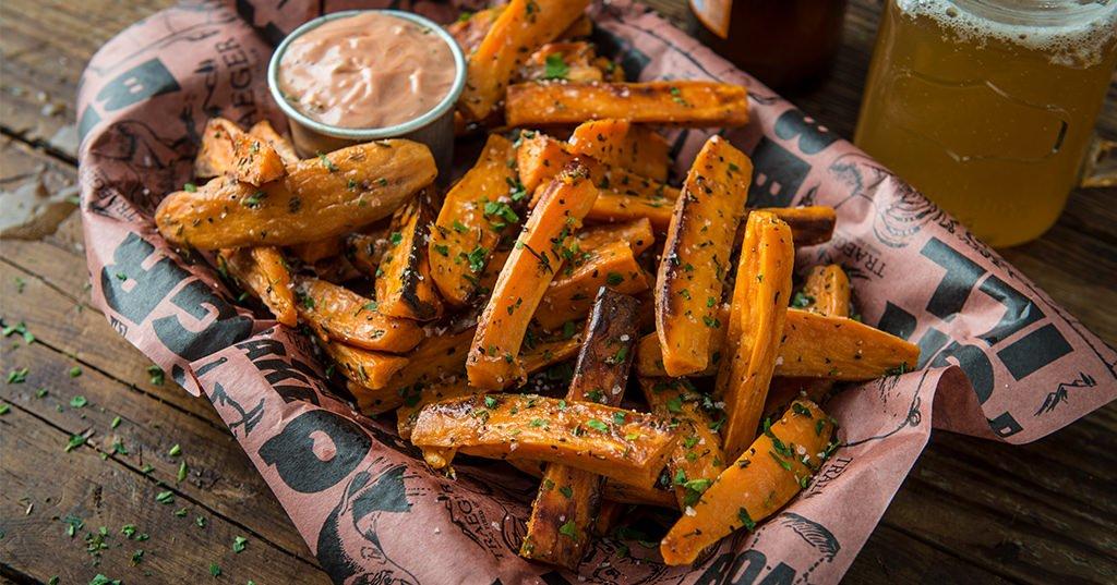 sweet-potato-steak-fries_Traeger-Wood-Fired-Grills_RE_HE_M