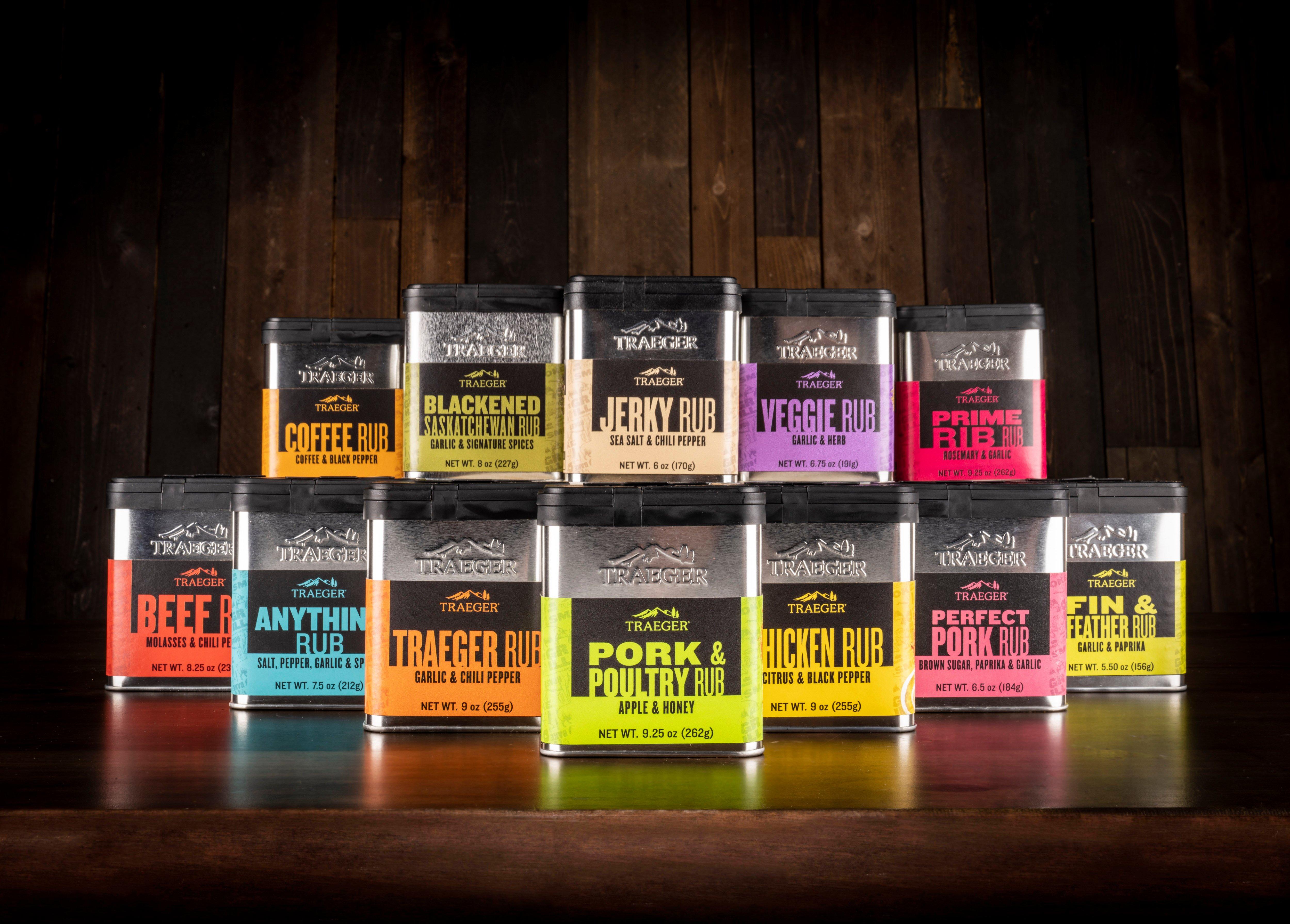 traeger-2022-new-rub-labels-group-lifestyle