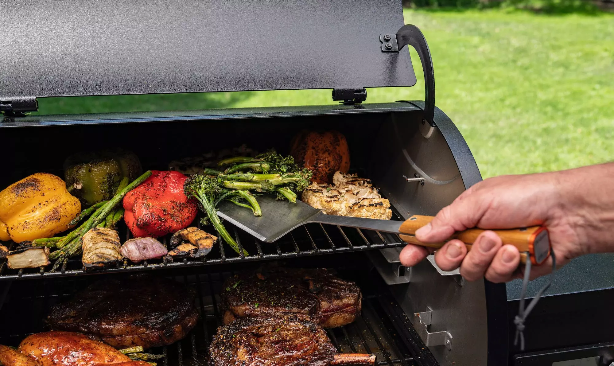 Traeger grill shop steaks