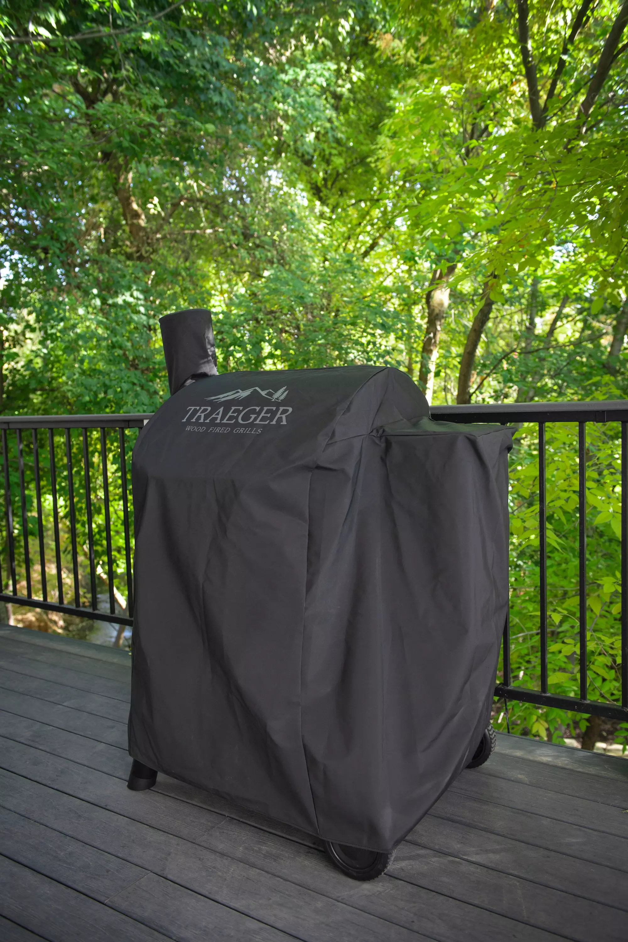 Pro 575/22 Full-Length Grill Cover Pro 575/22 Full-Length Grill Cover