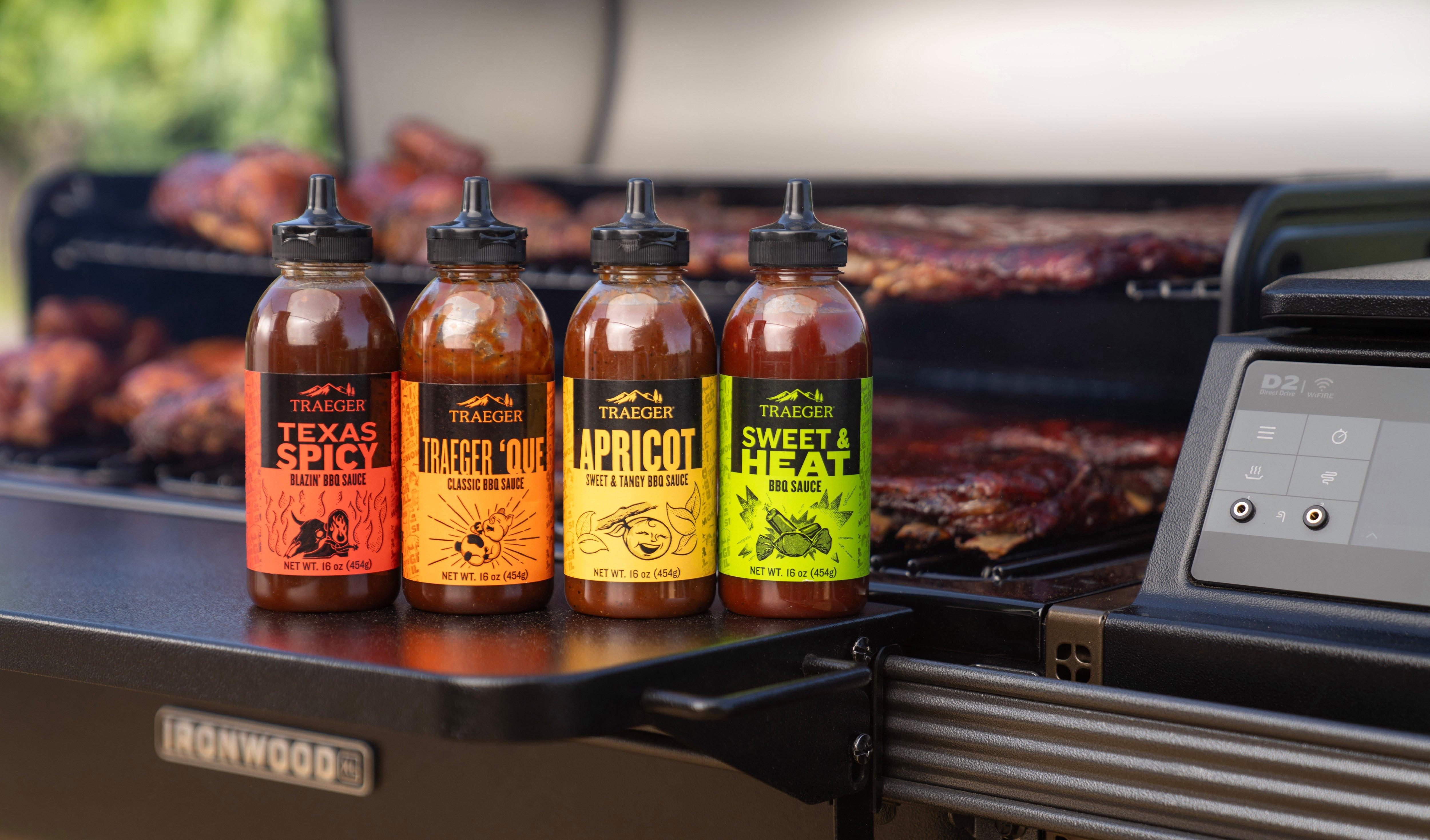 traeger-squeeze-sauce-group-lifestyle