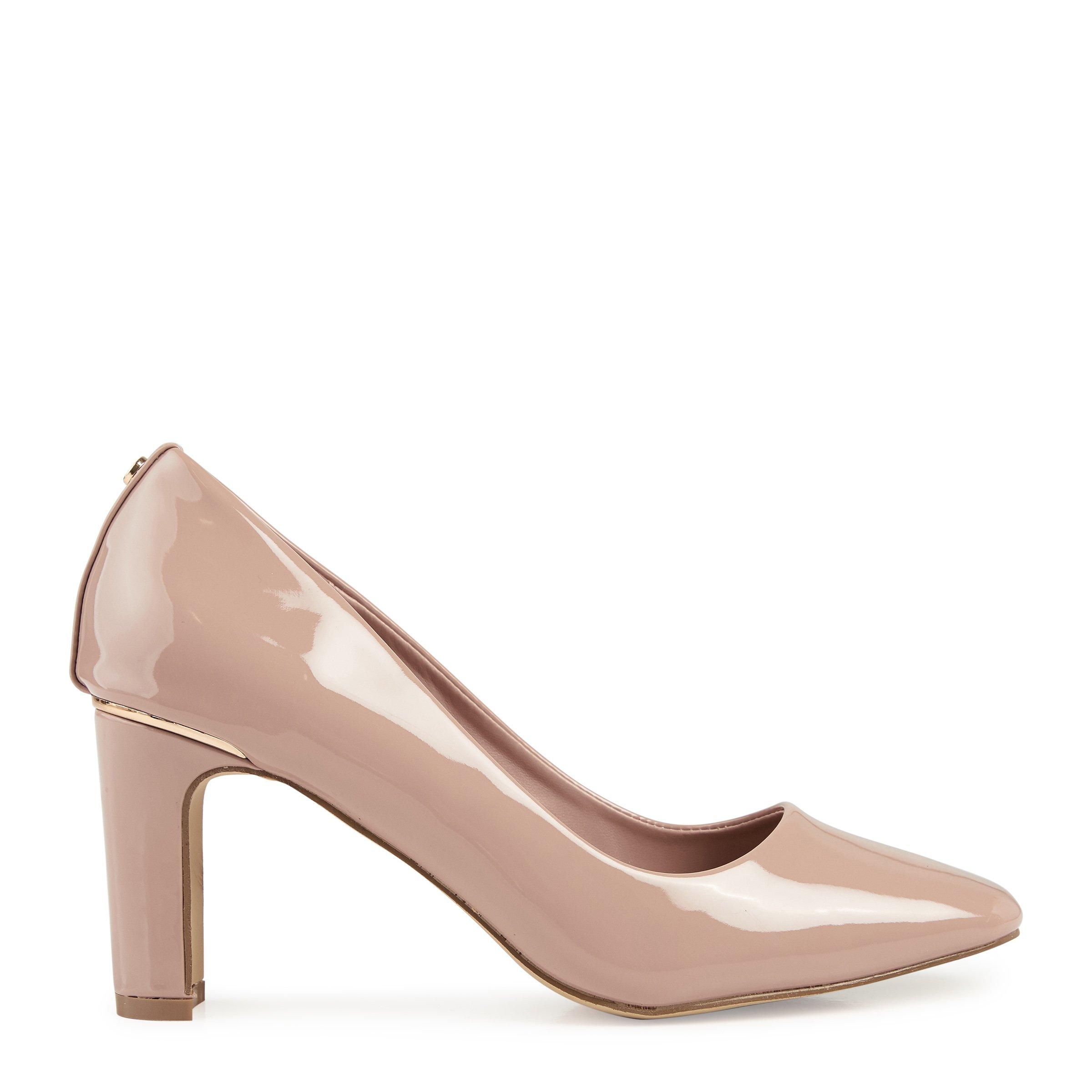 Pink on sale court heels