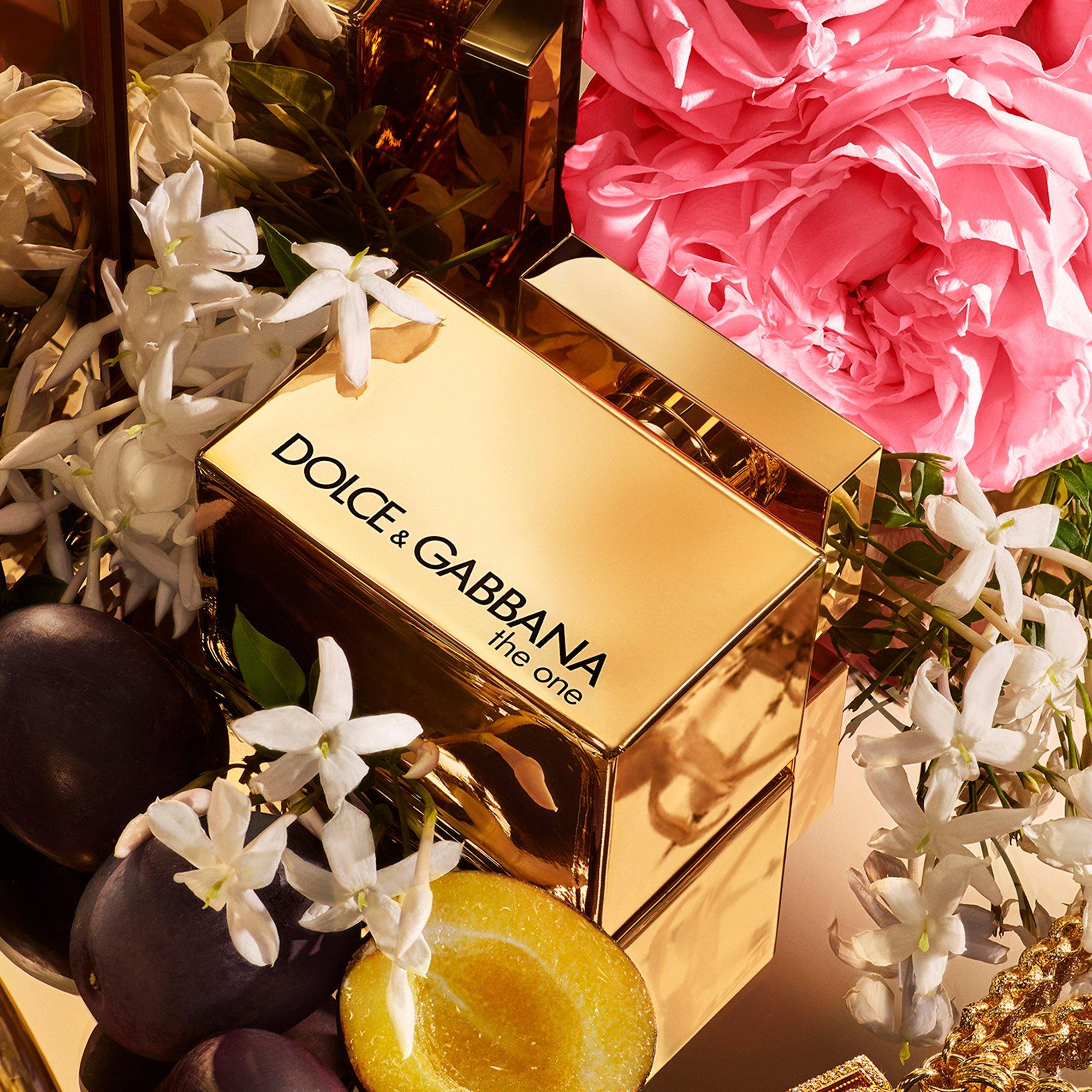 Dolce gabbana rose clearance the one gift set