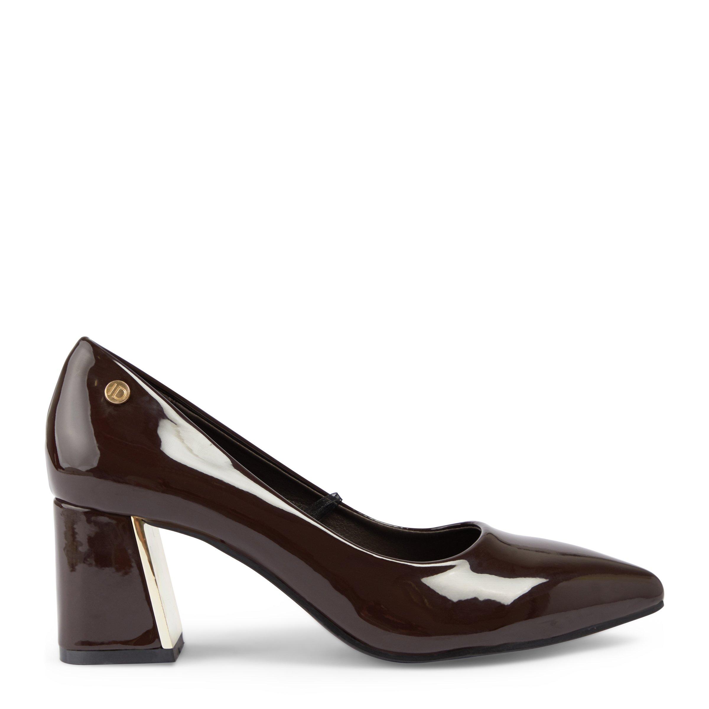 Brown court hotsell shoes block heel