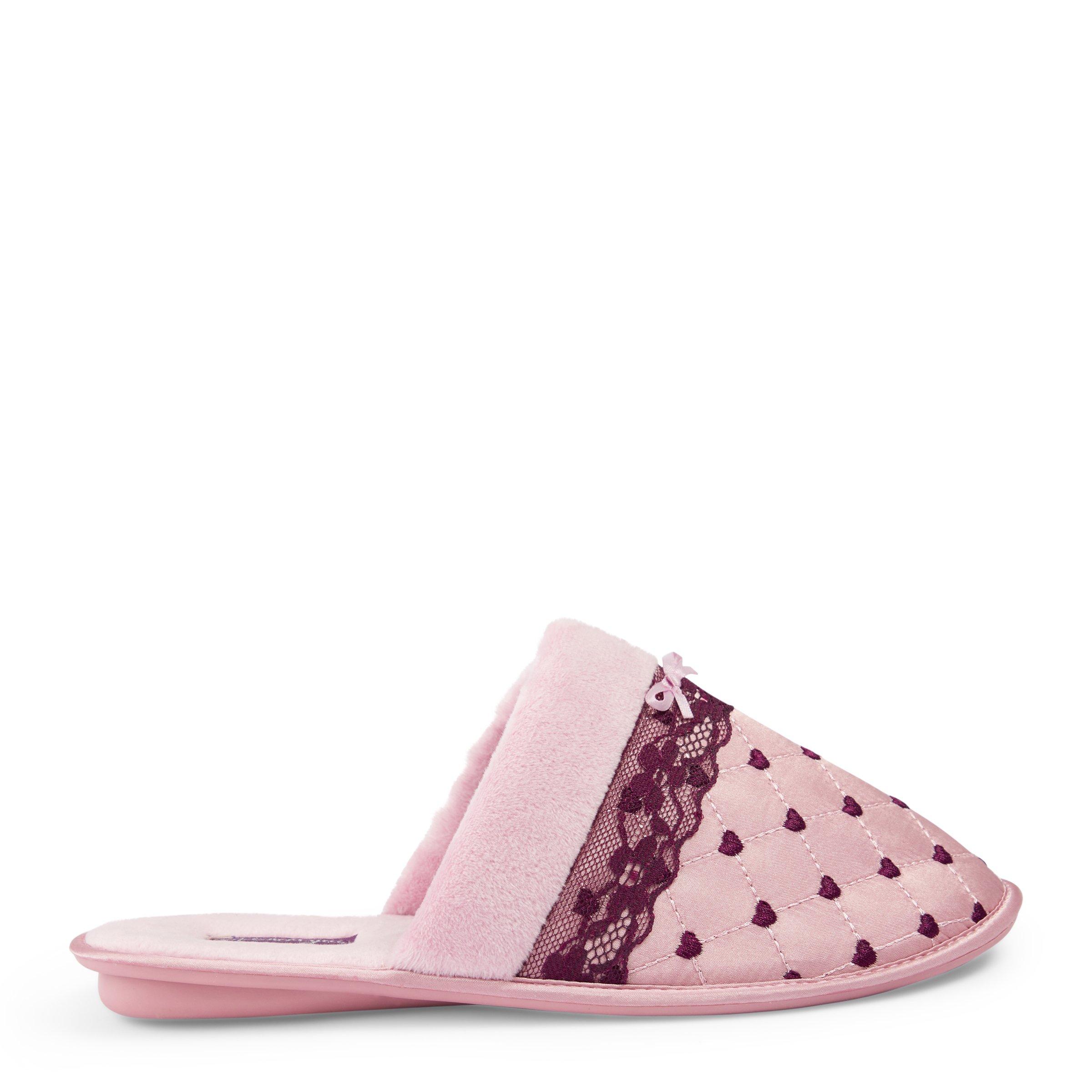 Womens on sale closed slippers