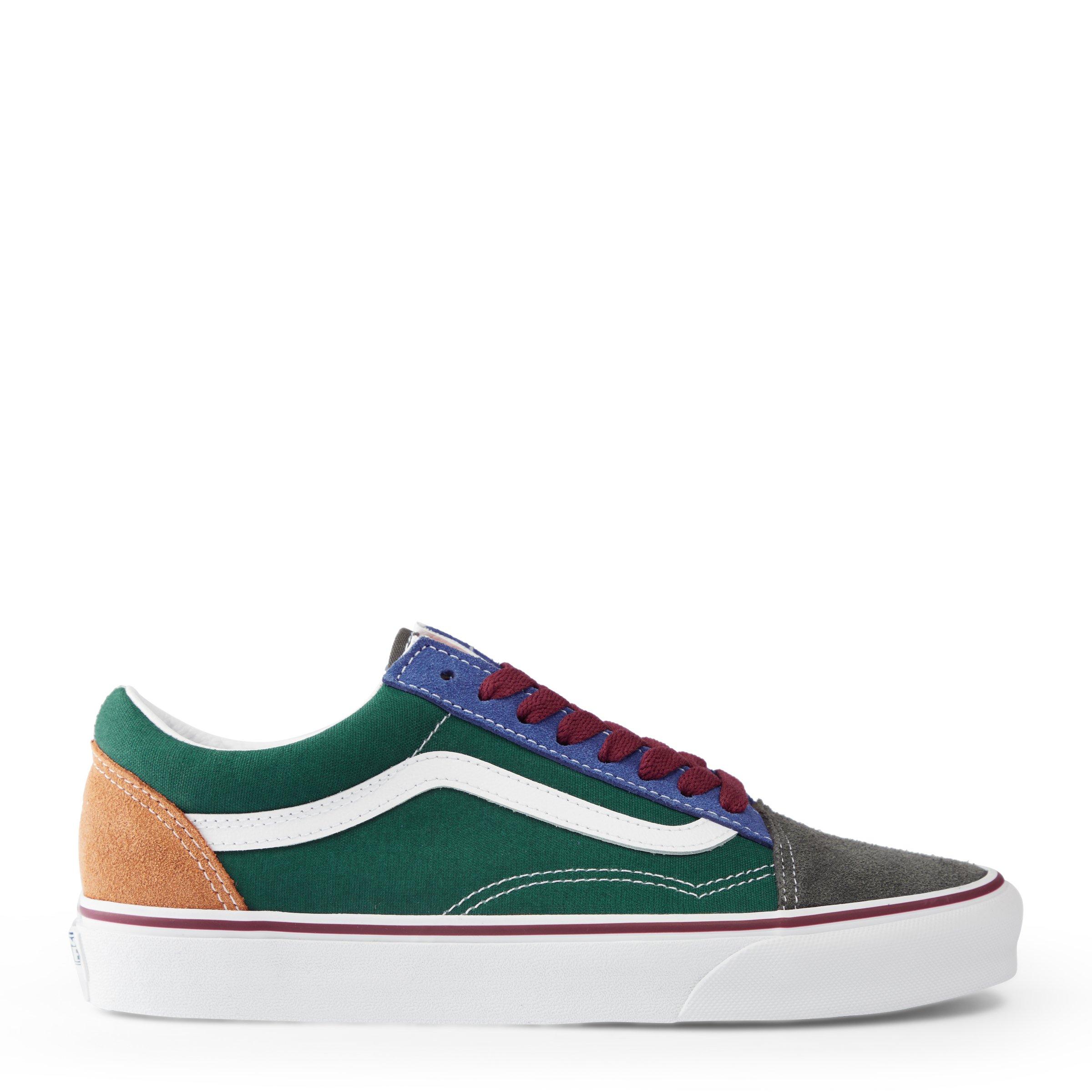 Low top store colorful vans