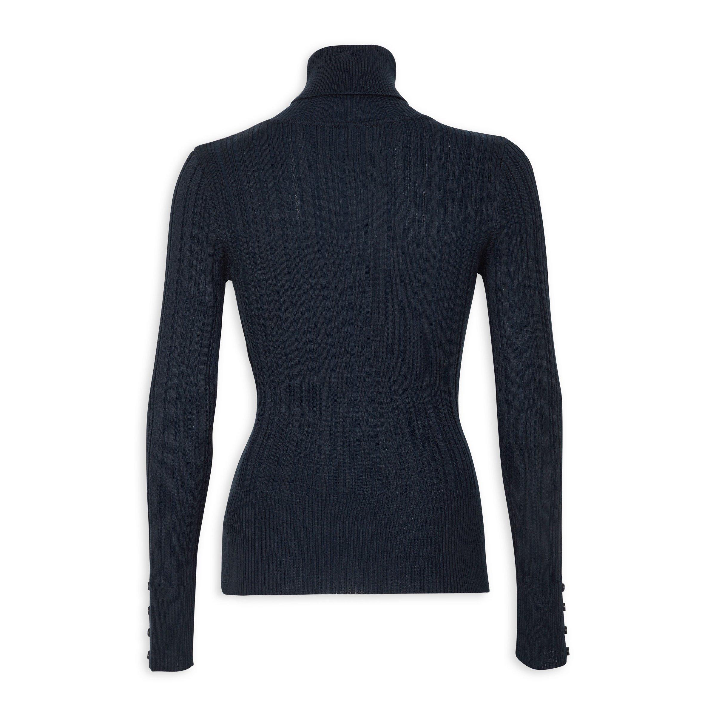 Polo neck outlet