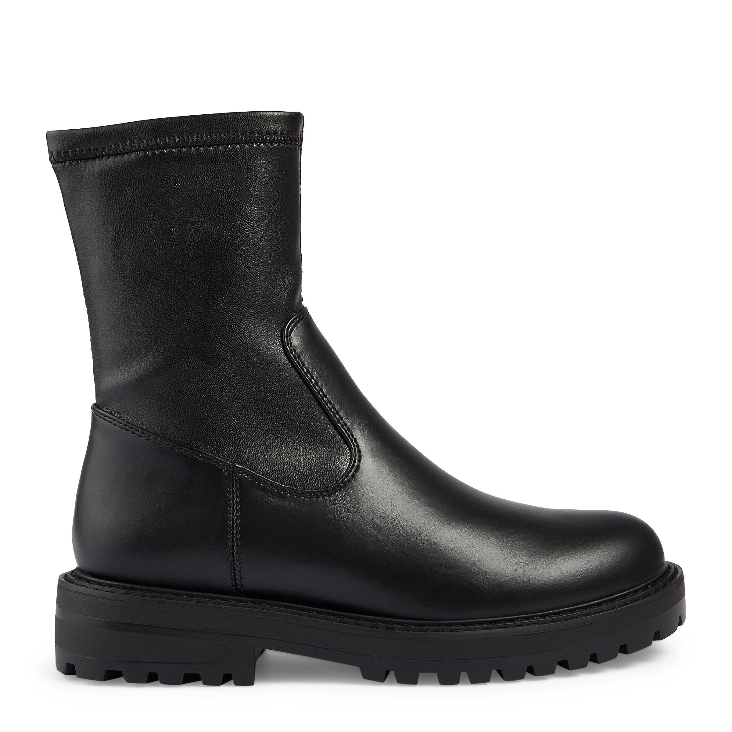 Black pull on clearance boots