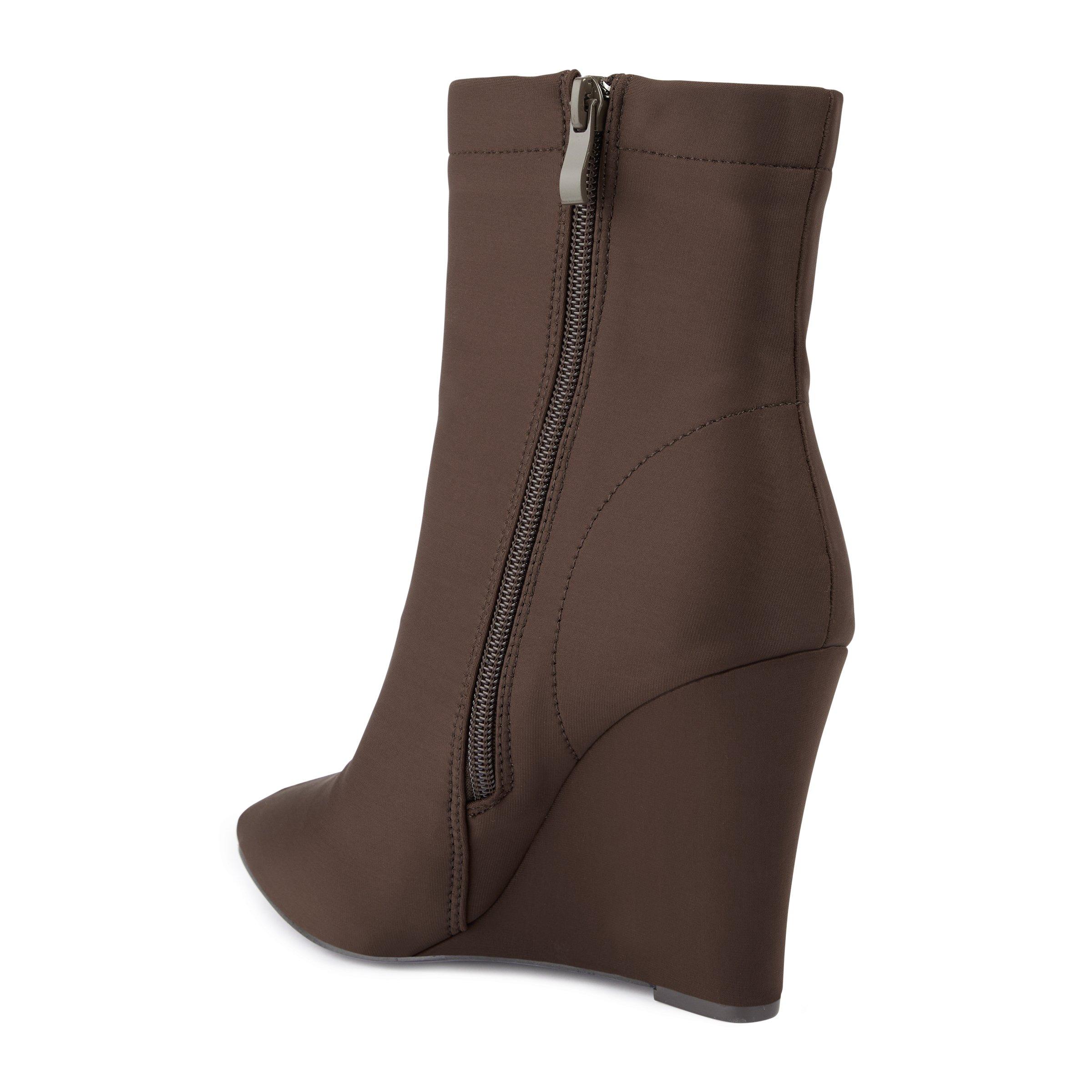 Mobii wedge outlet bootie