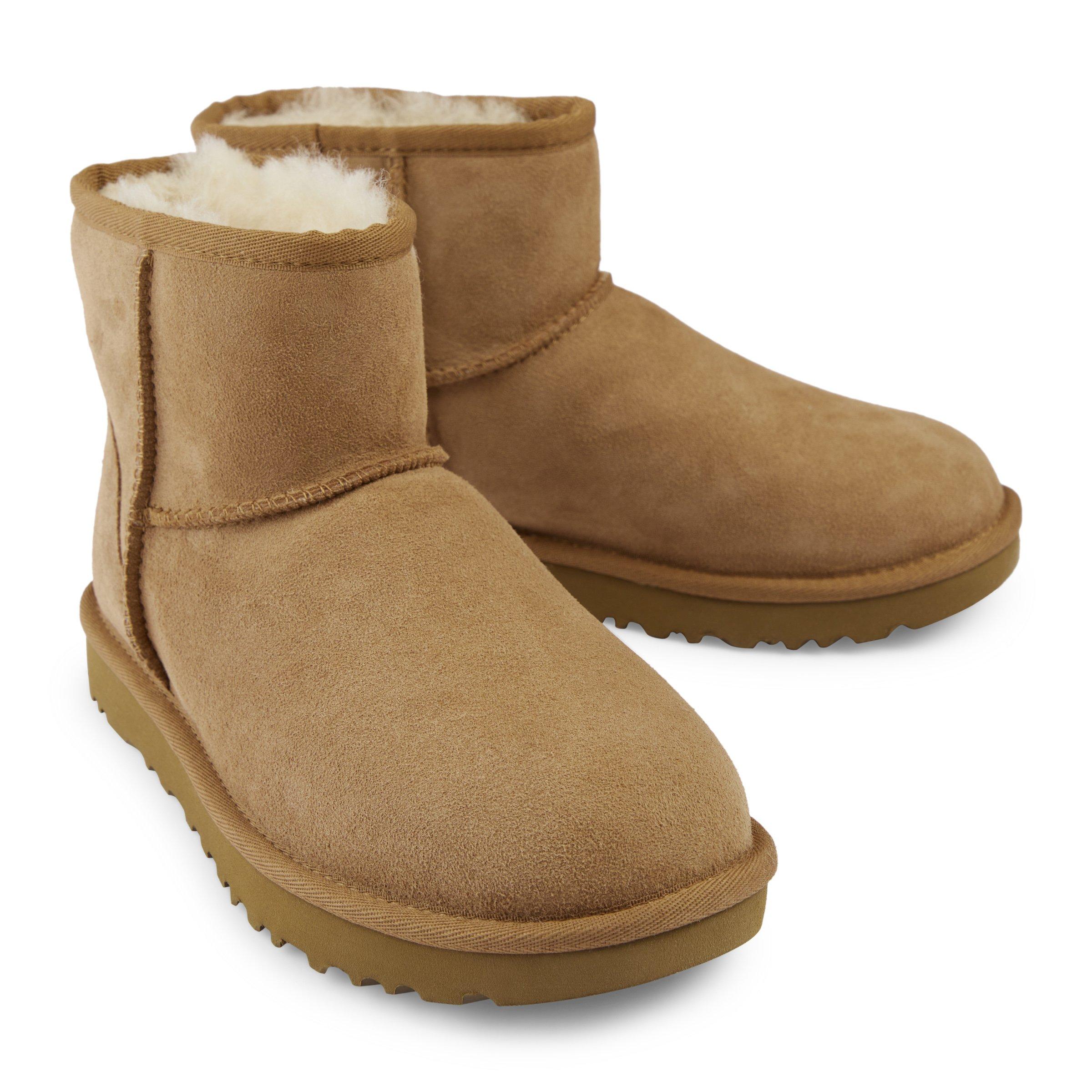 Office on sale london uggs