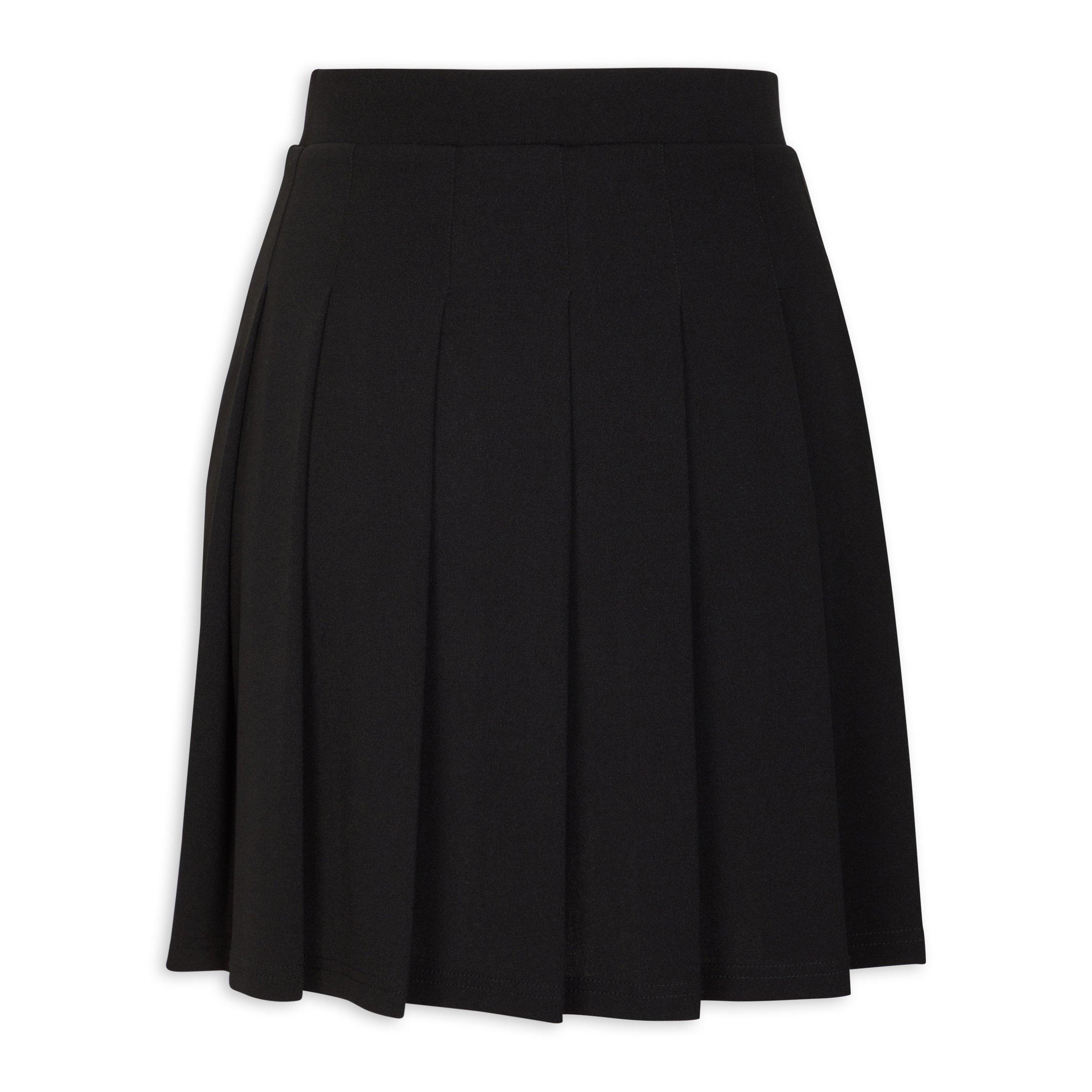 Black pleated skort