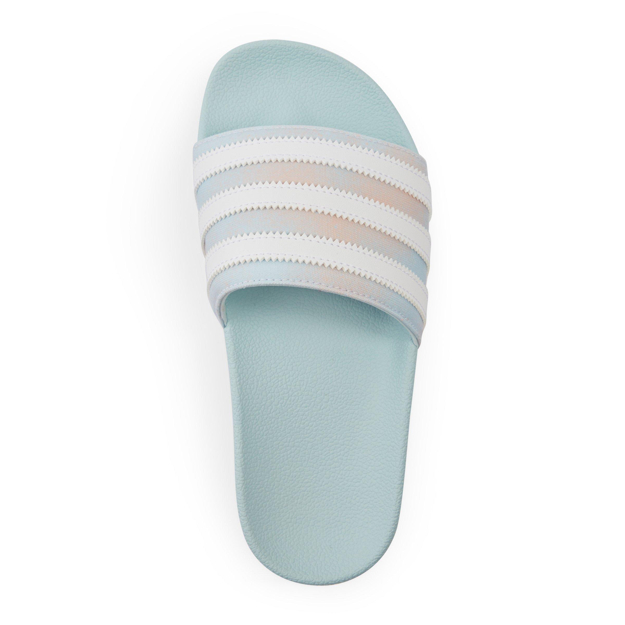 Pale blue sale adidas slides