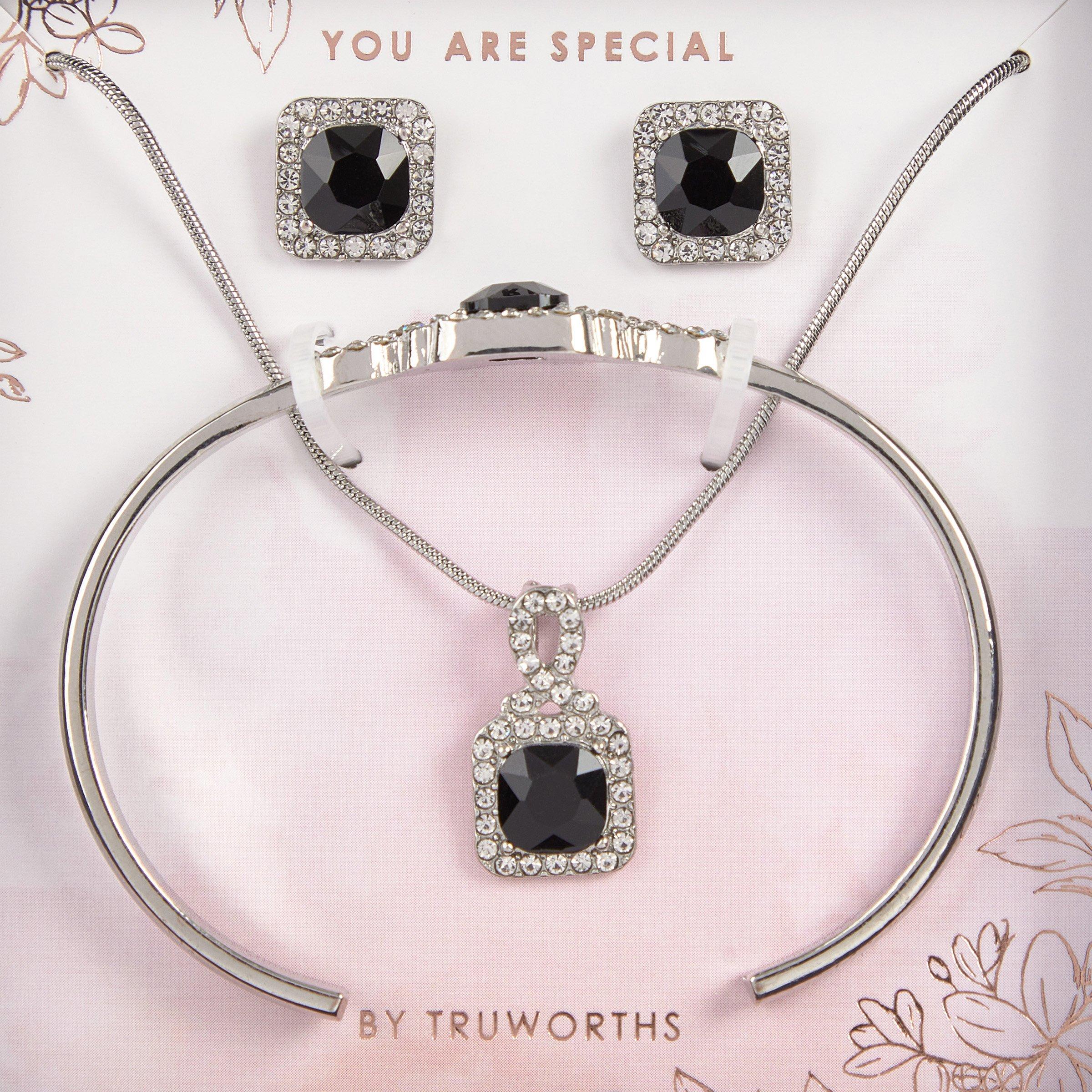 Truworths jewellery sale for her