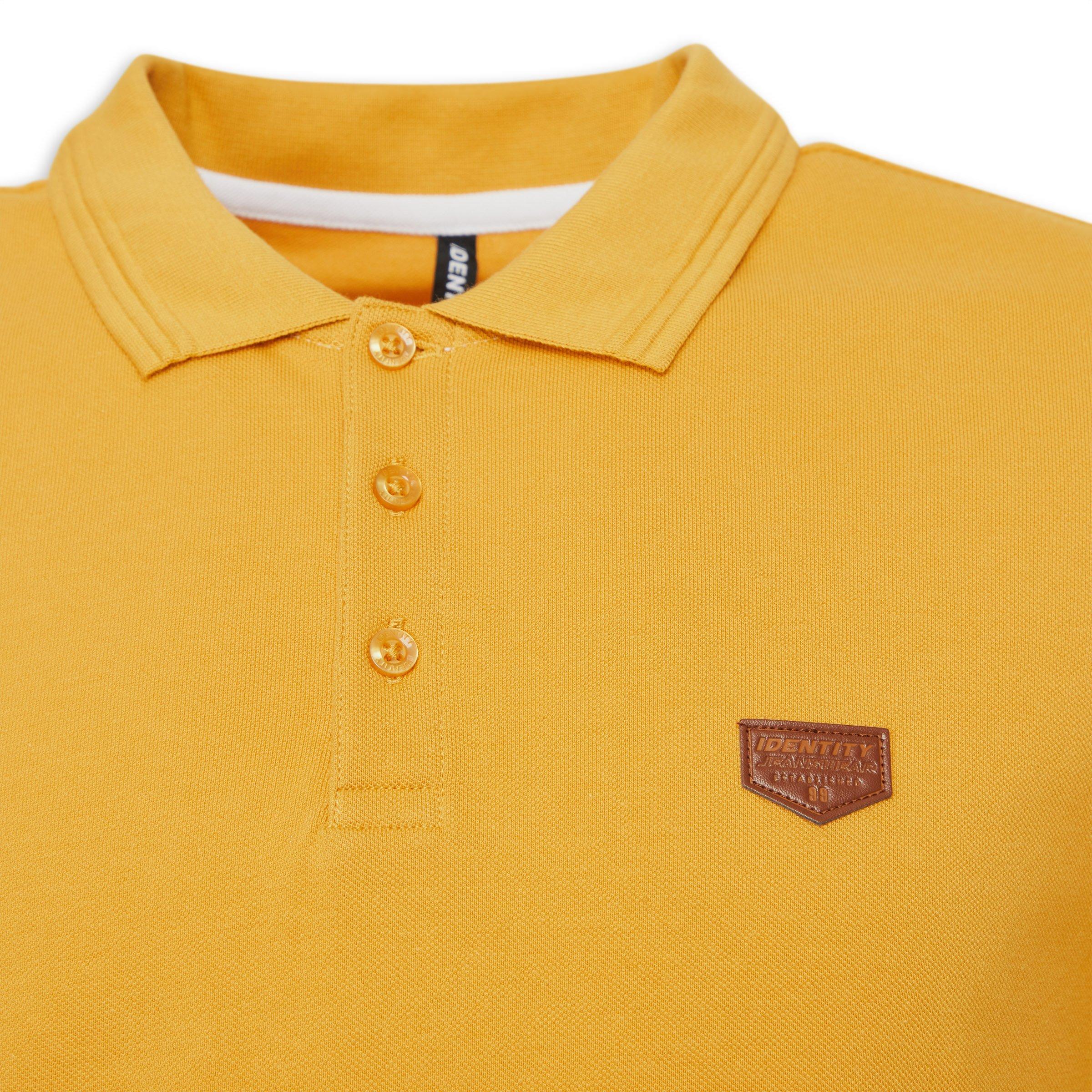 Yellow Golfer 3106950 Identity