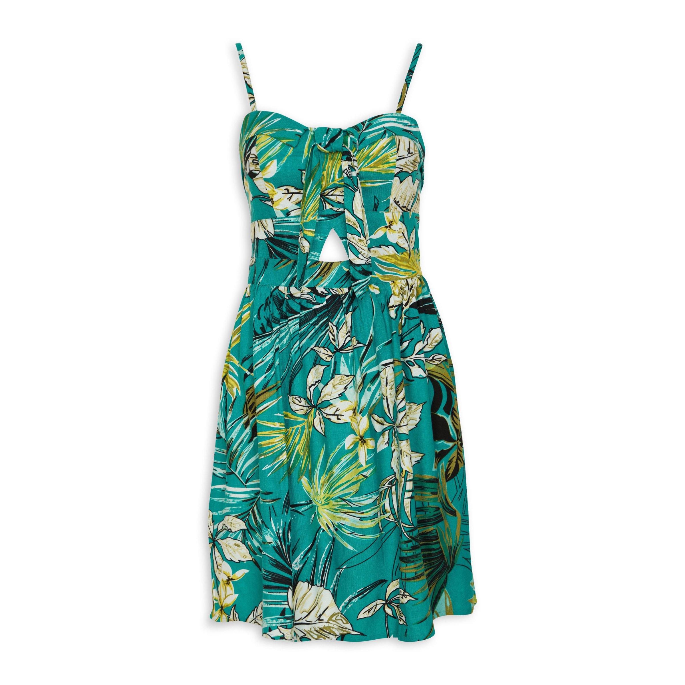 sachin and babi light blue dress Buy Miusol Women's Retro Floral Lace Short Sleeves Cocktail Party Formal  Dress, Dark Green, XX-Large at Amazon.in