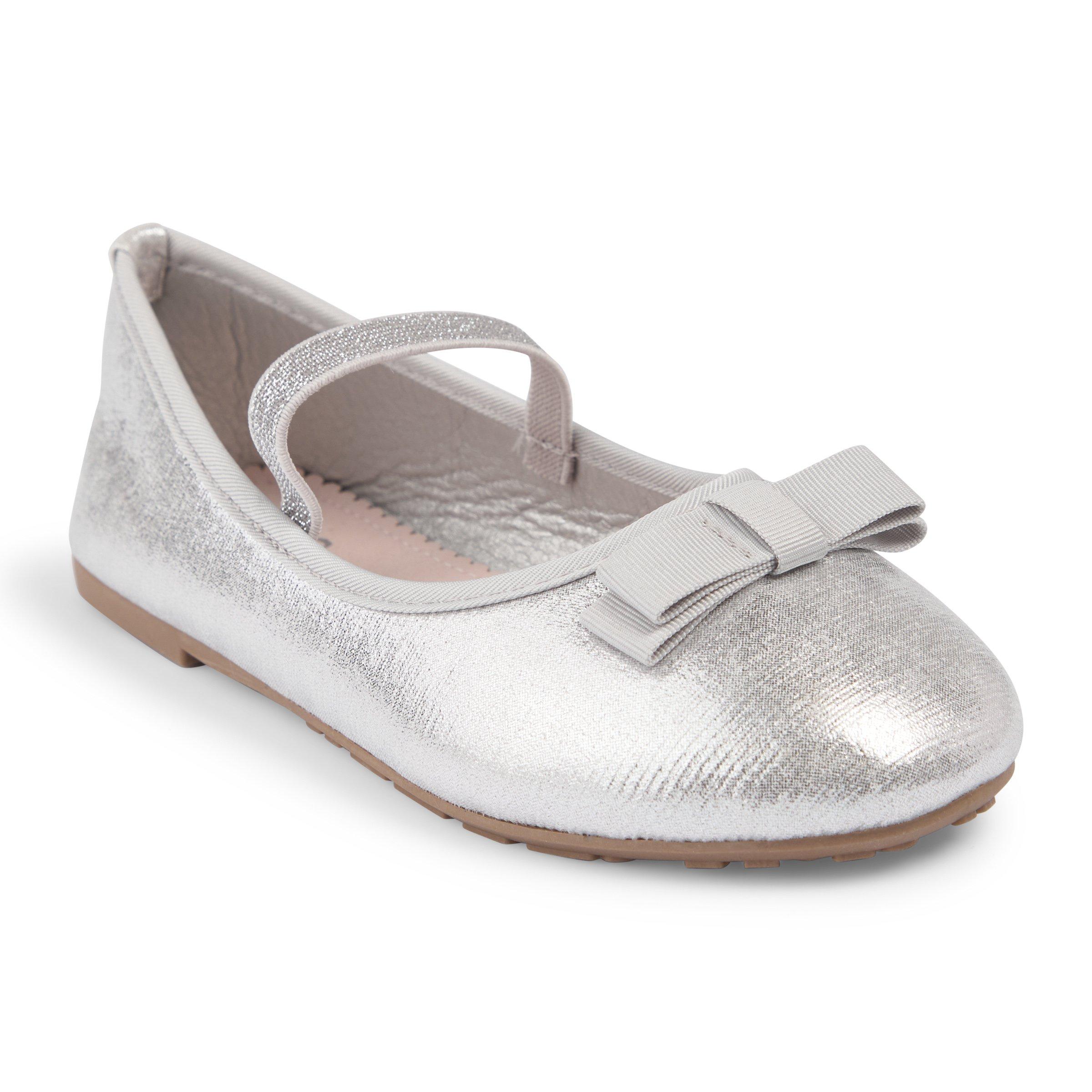 Girls store silver pumps