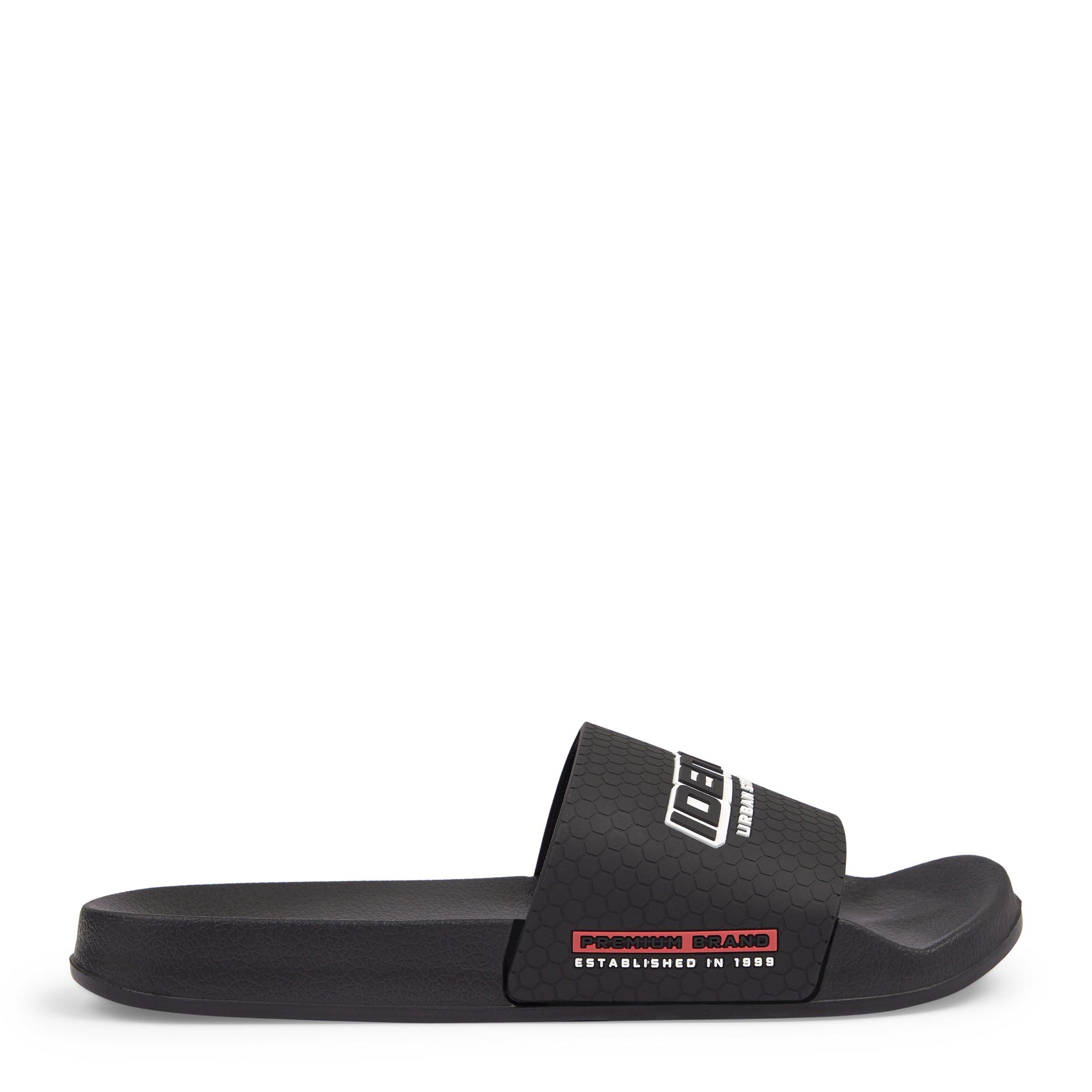 Black pool online slides