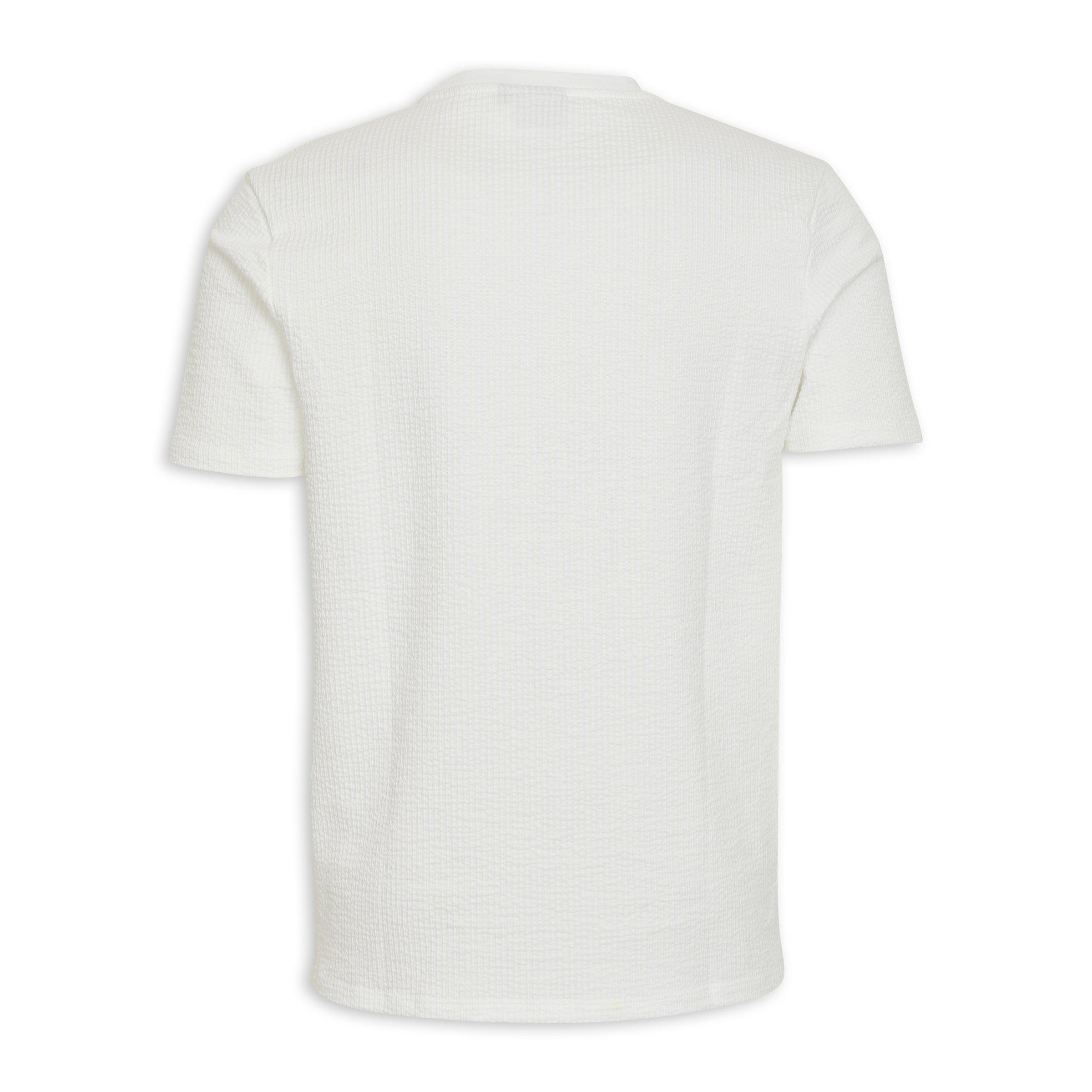 white t shirt