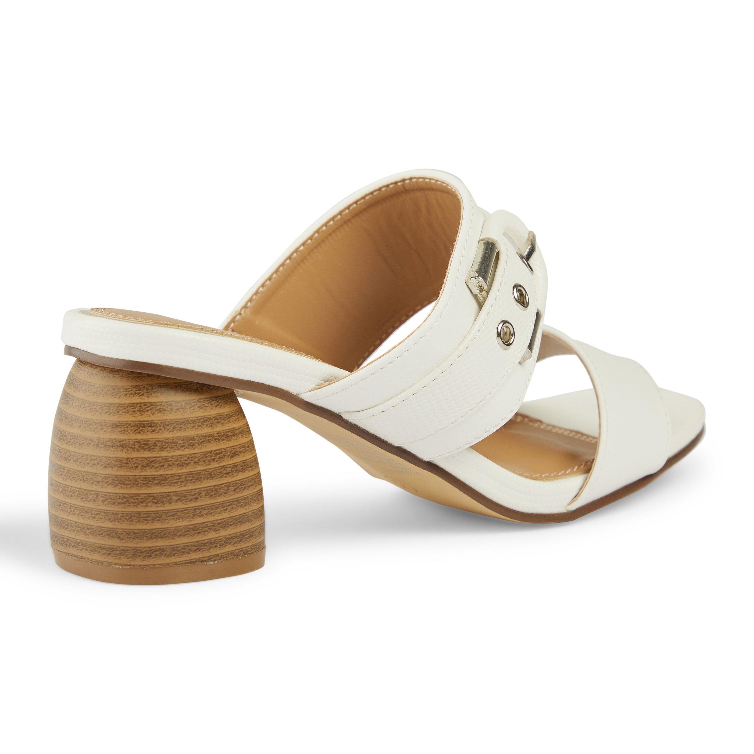 Cream snaffle front 2025 open toe sandals