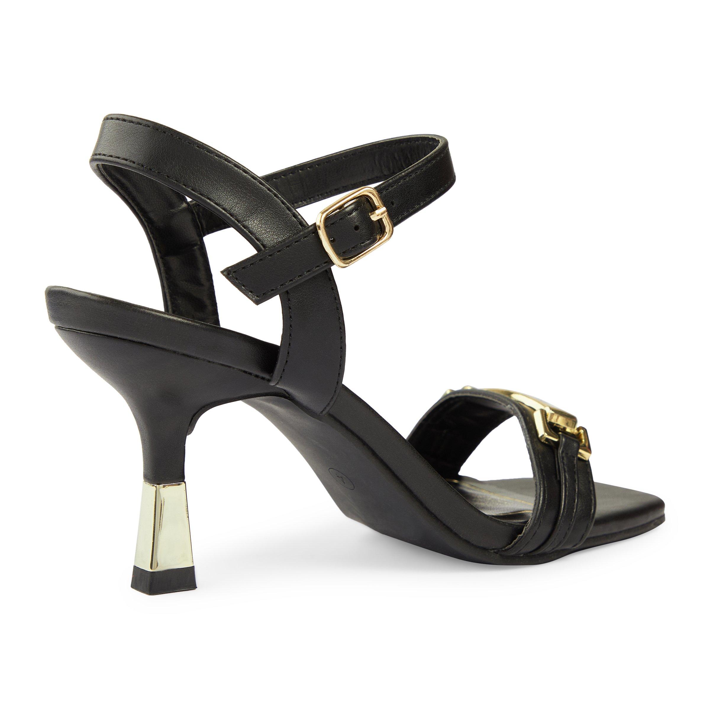 Black strap heeled outlet sandals