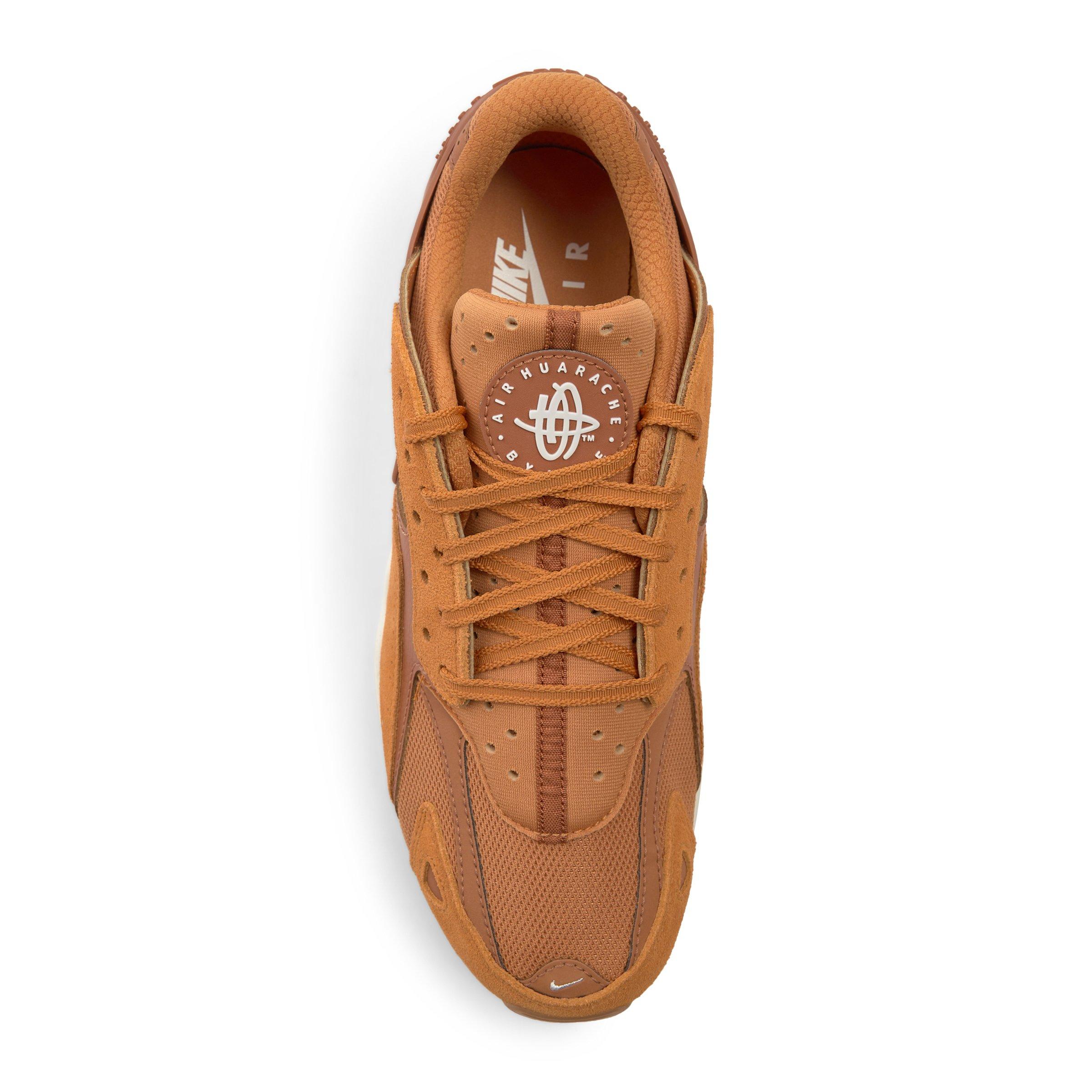 Air huarache low clearance