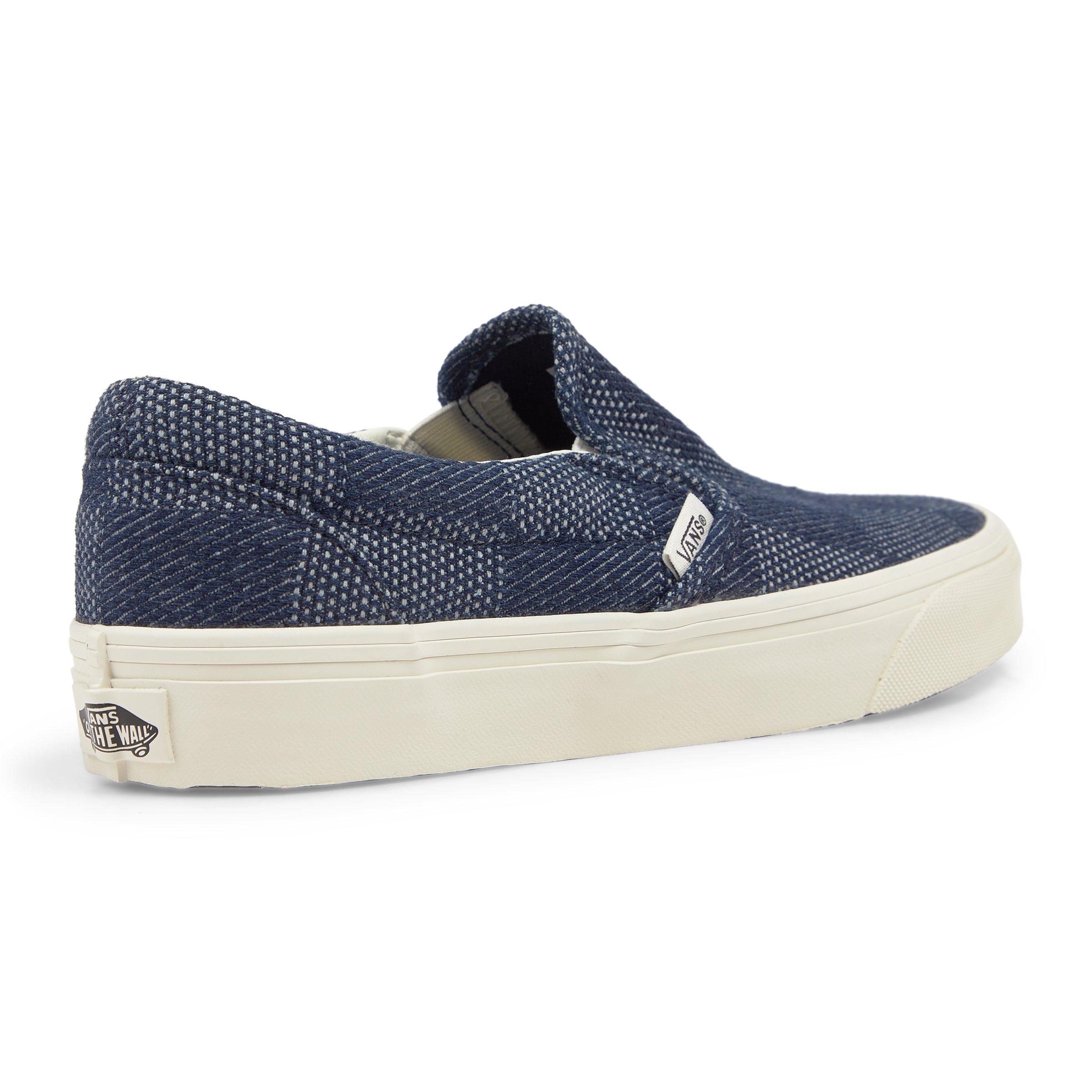 Slide on vans with fur sales