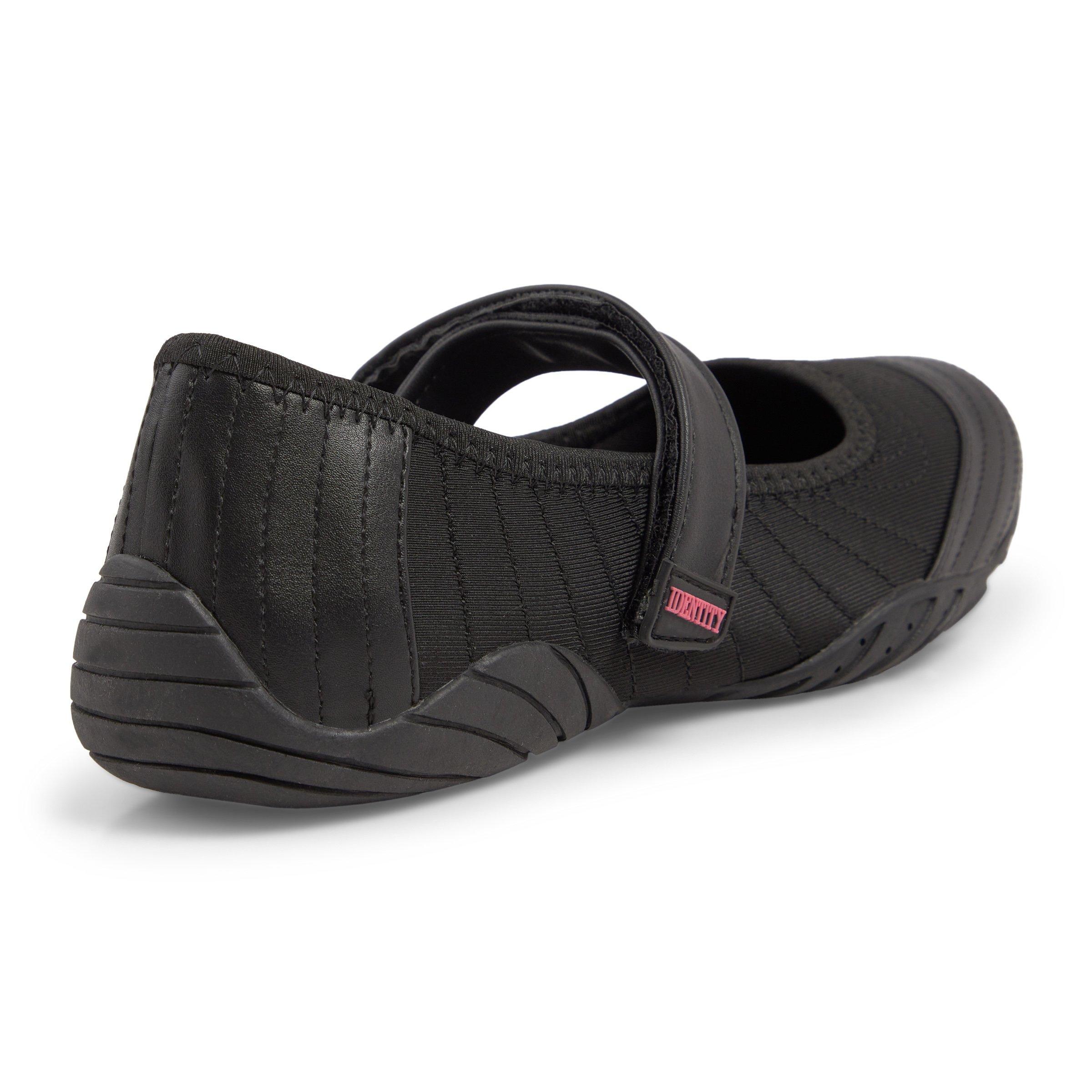 Sport pumps shoes online