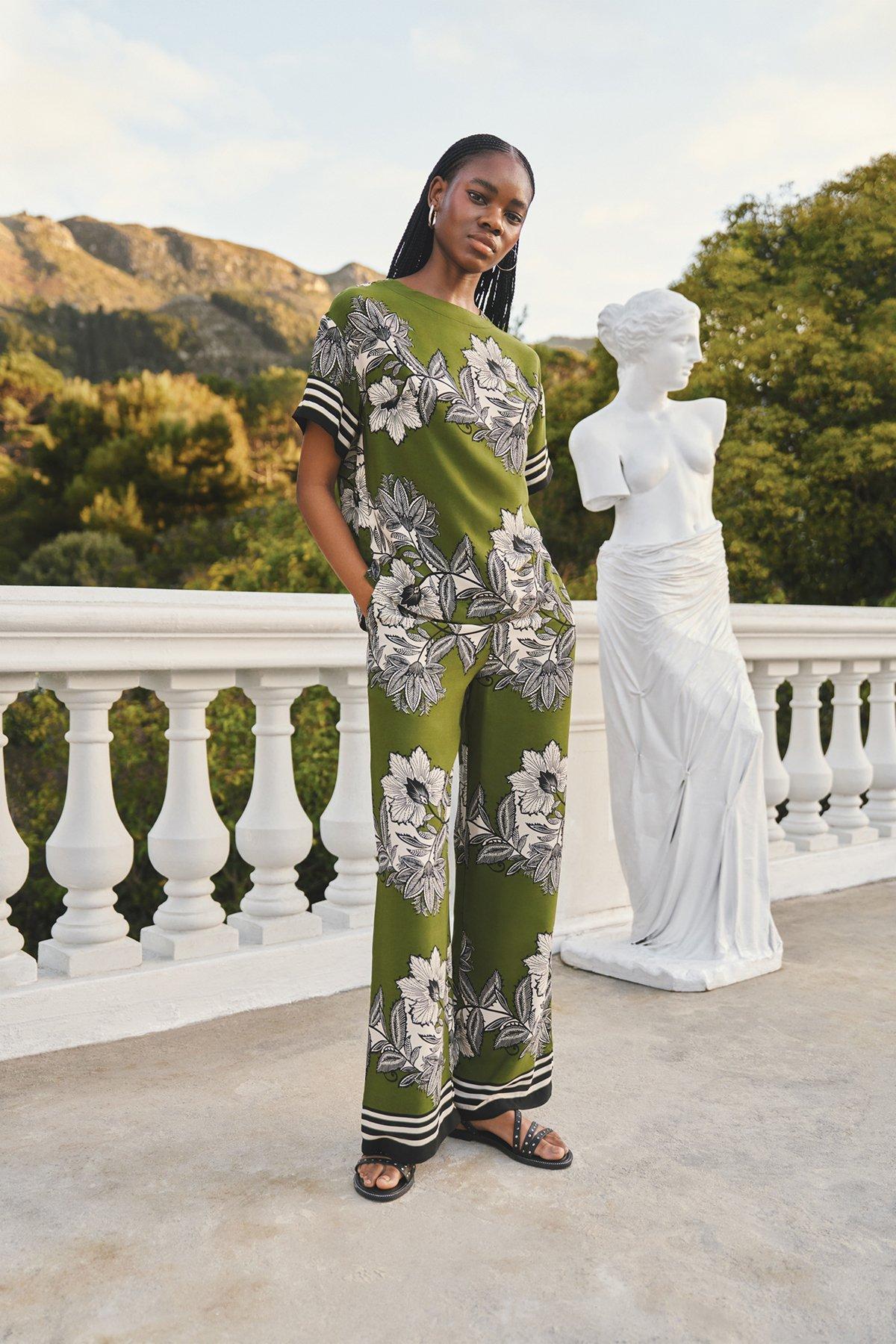 Green Floral Print Wide Leg Pants (3153121) | Truworths