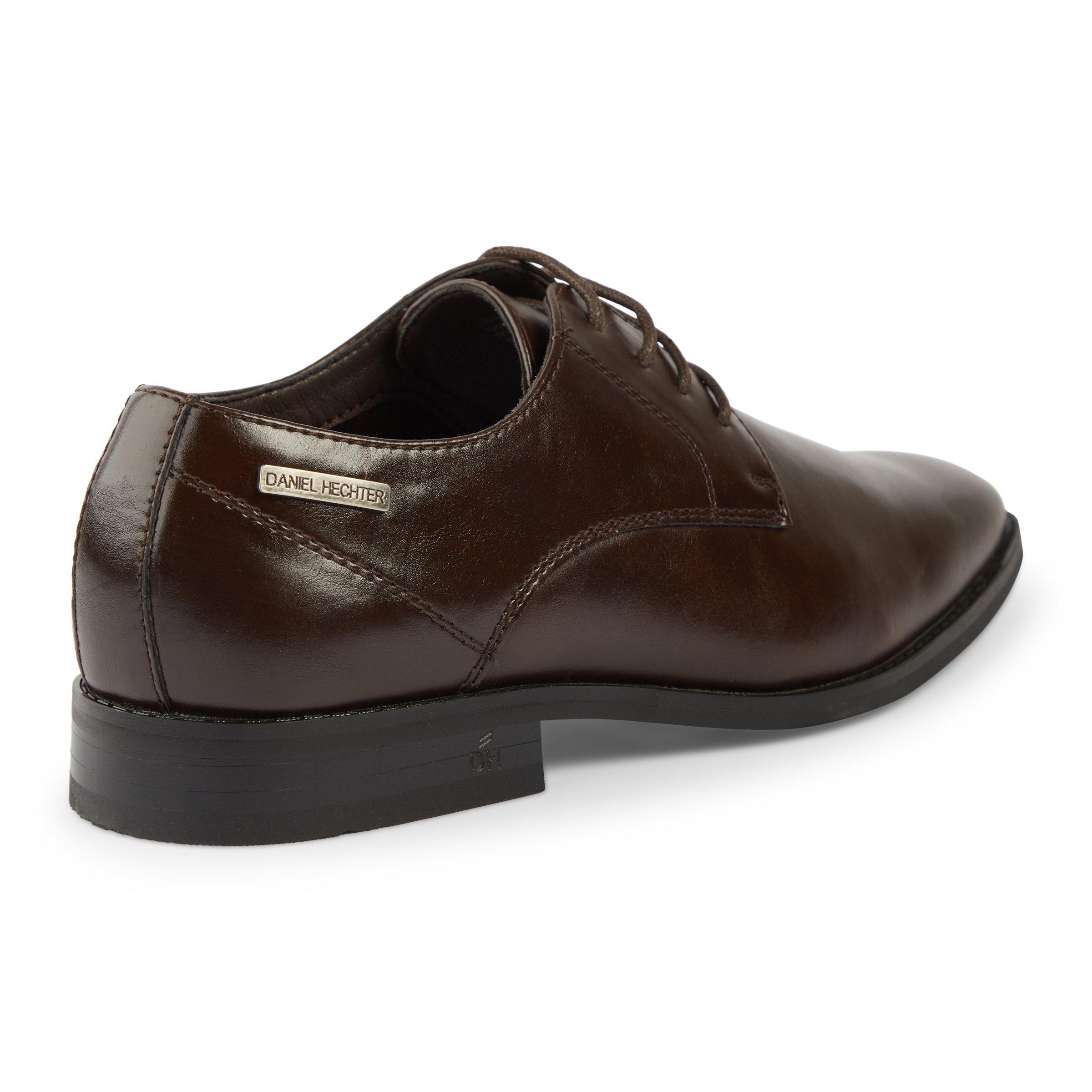 Daniel hechter shoes store