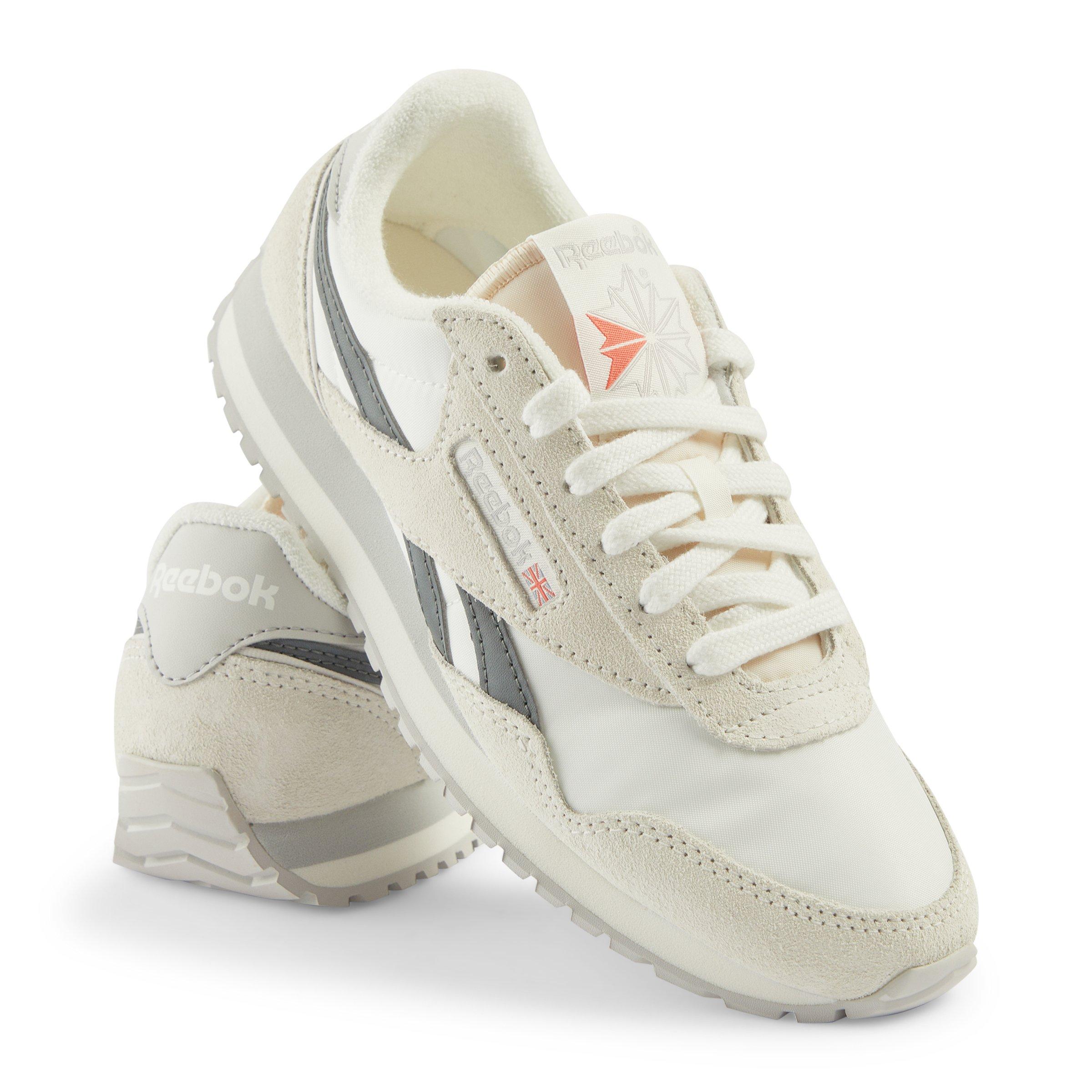 Classic AZ Sneaker (3184395) | Reebok