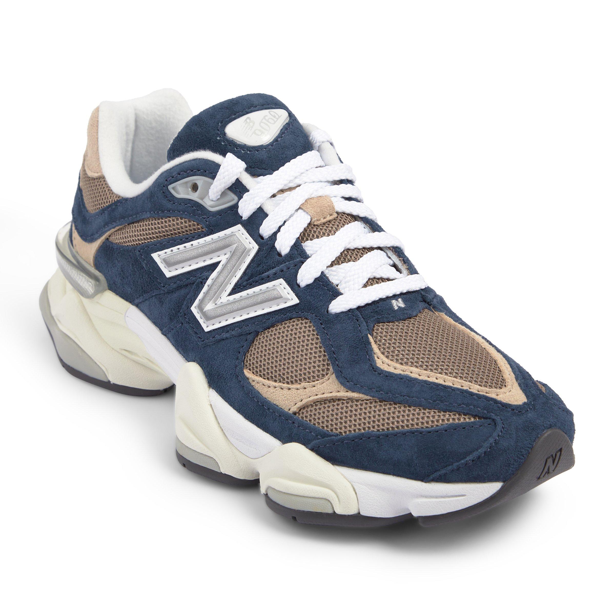9060 (3185840) | New Balance