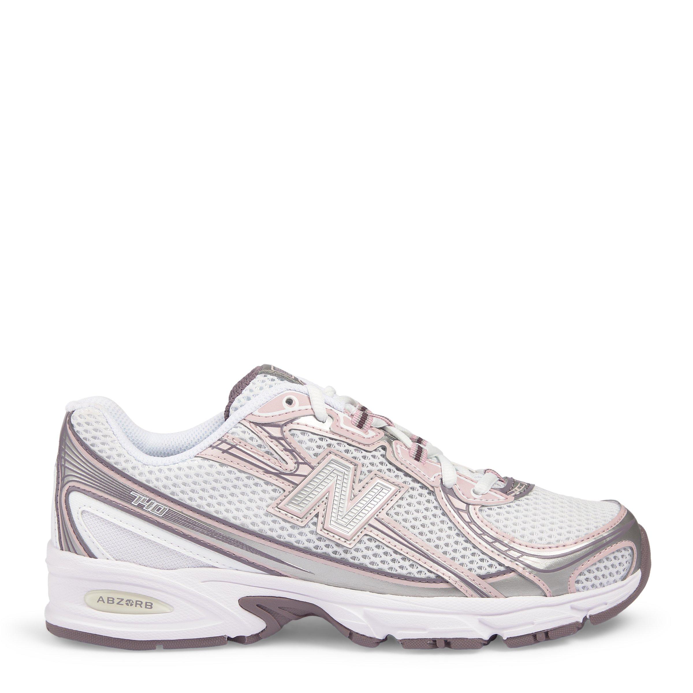 740 (3185891) | New Balance