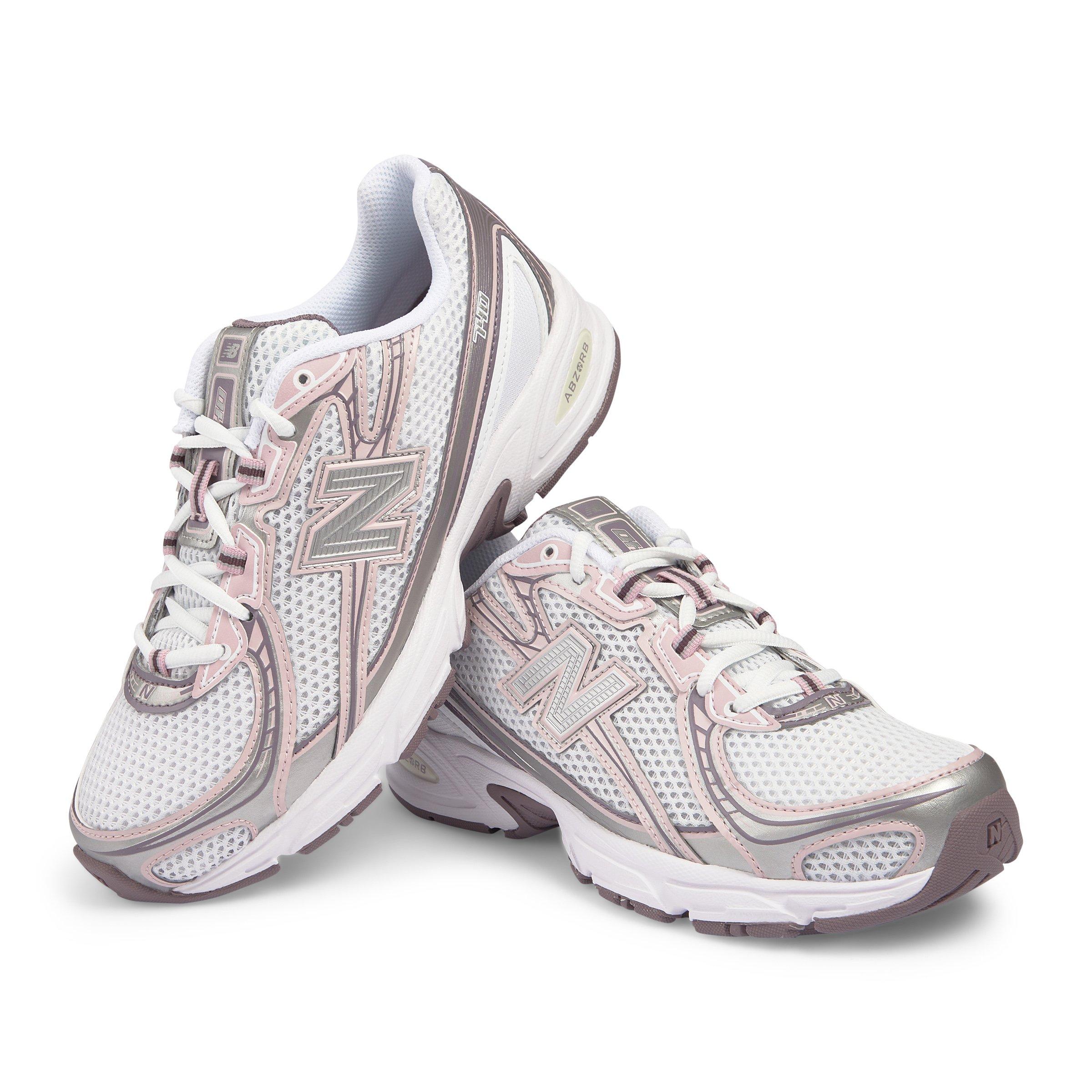 740 (3185891) | New Balance