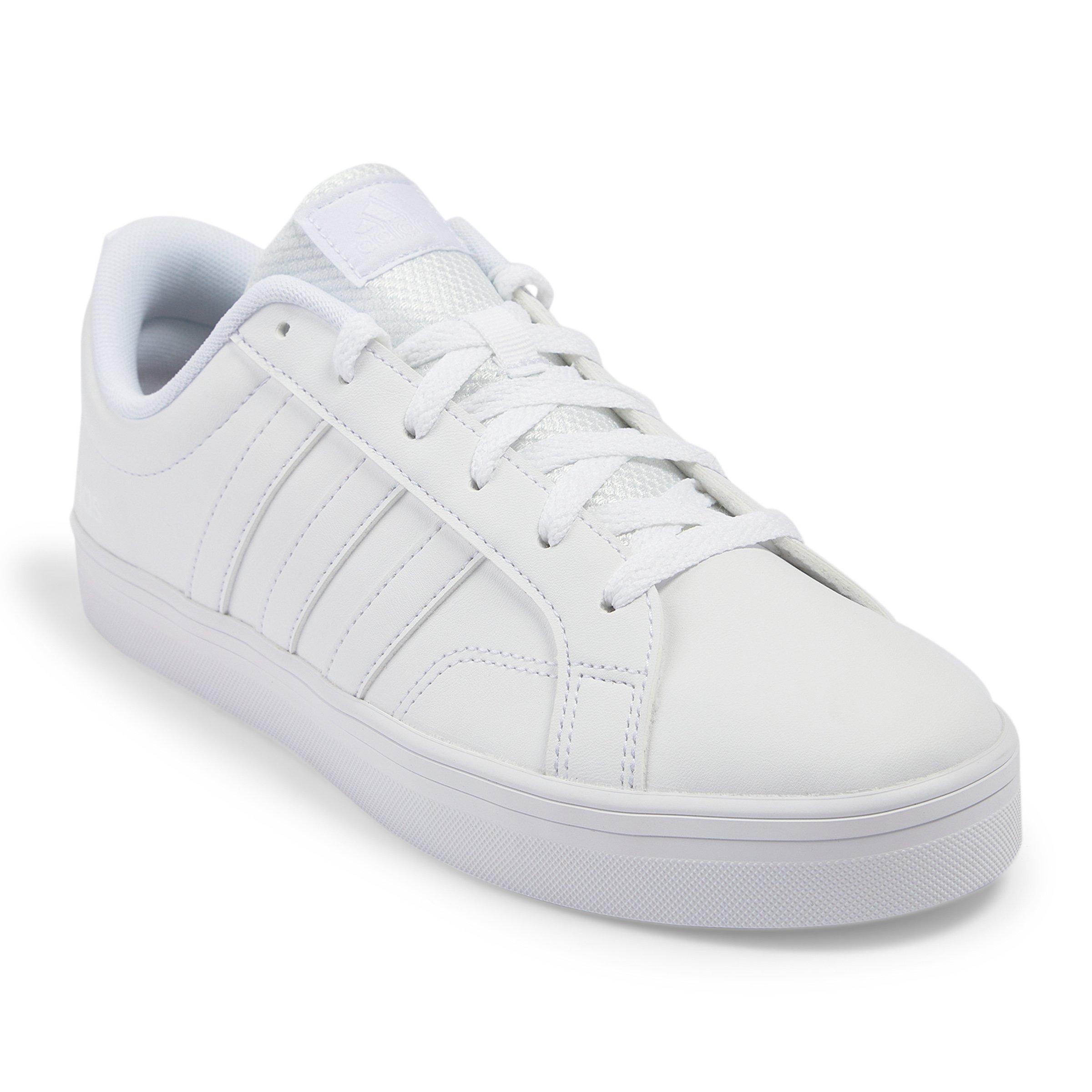 White VS Pace Sneakers