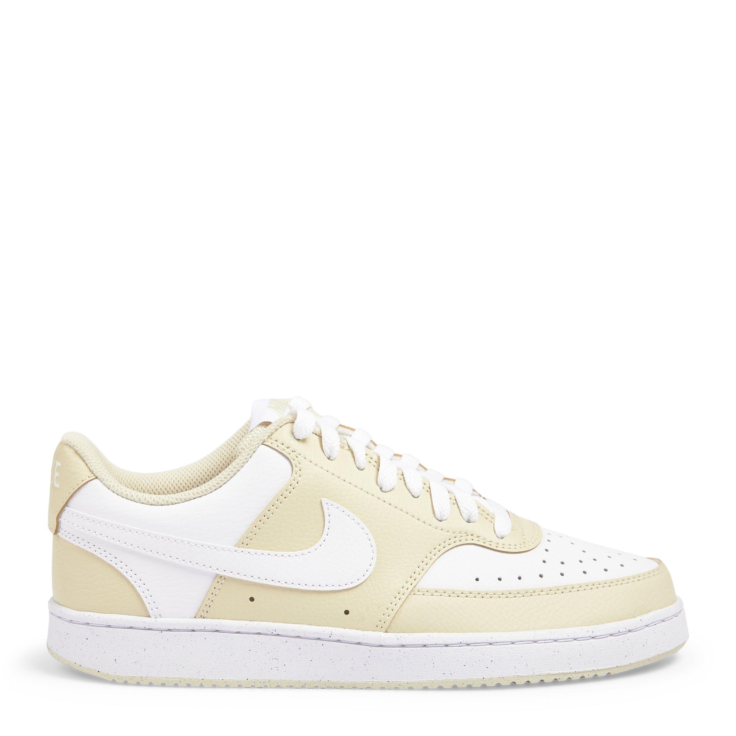 White Court Vision Low (3198303) | Nike