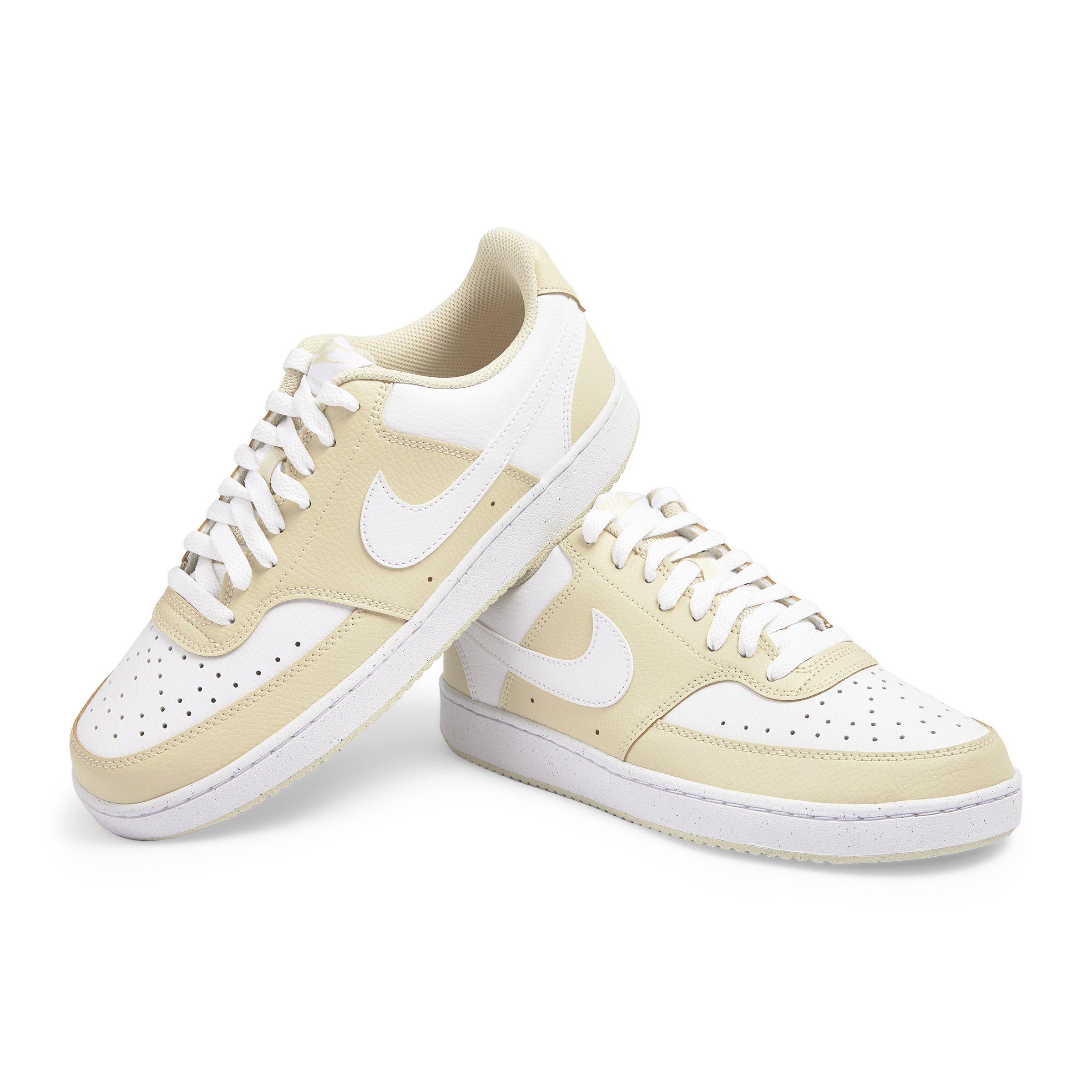 White Court Vision Low (3198303) | Nike