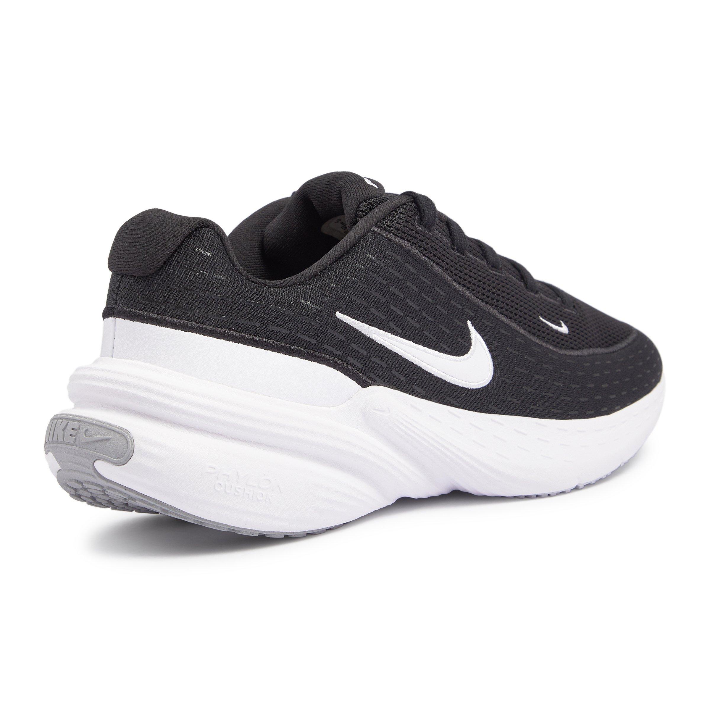 Black Uplift SC (3198305) | Nike