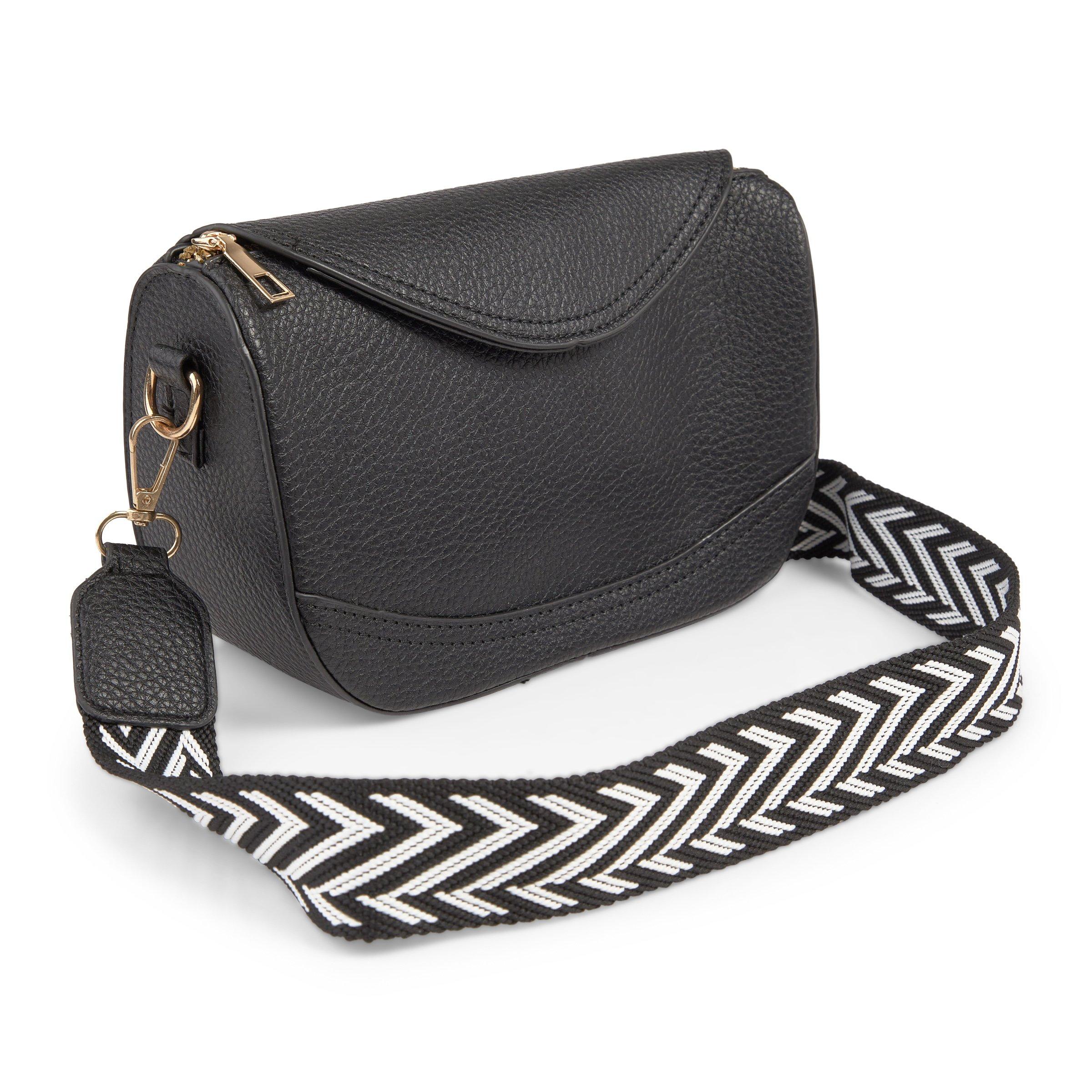 Sporty messenger bag online