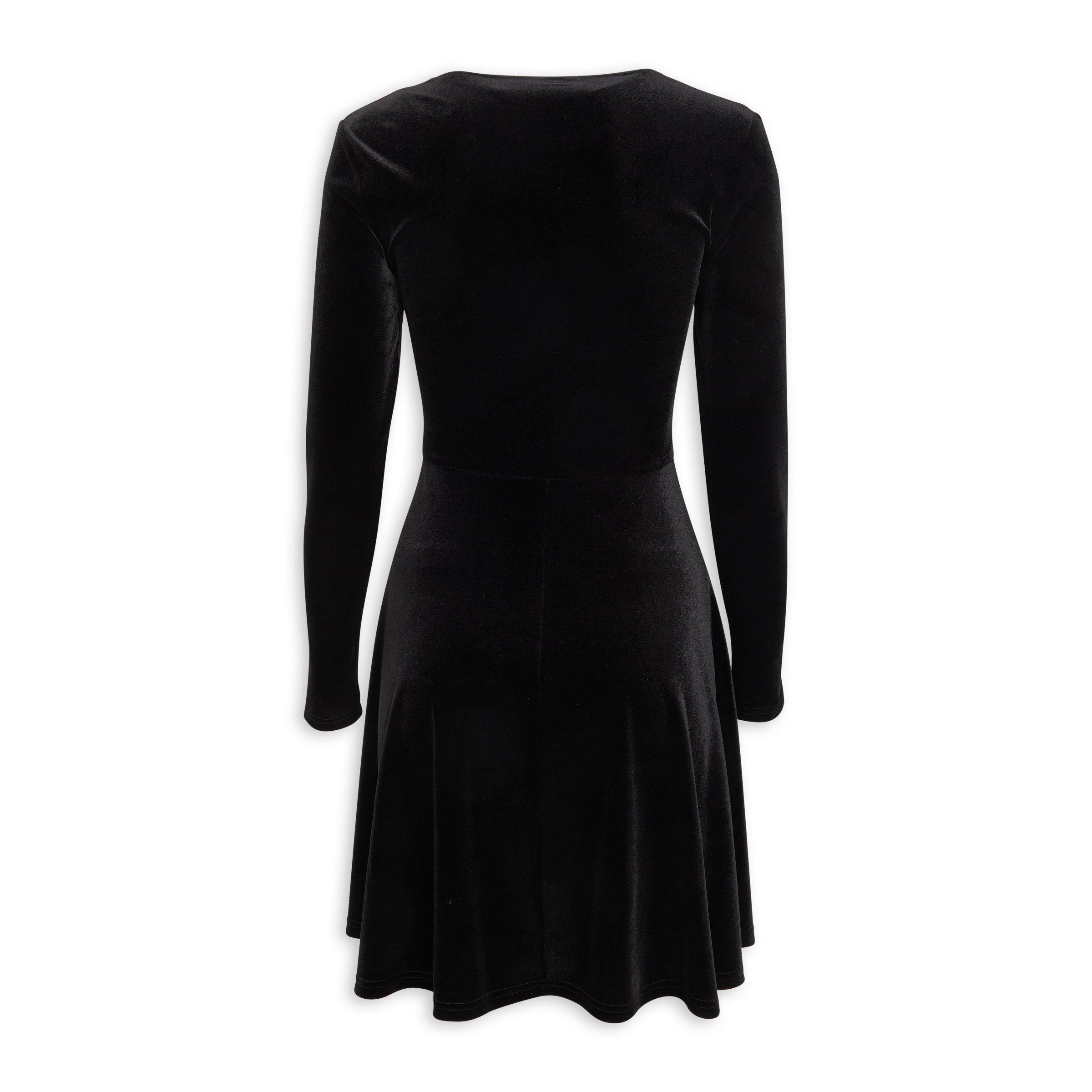 Black Fit and Flare Dress (3209067)