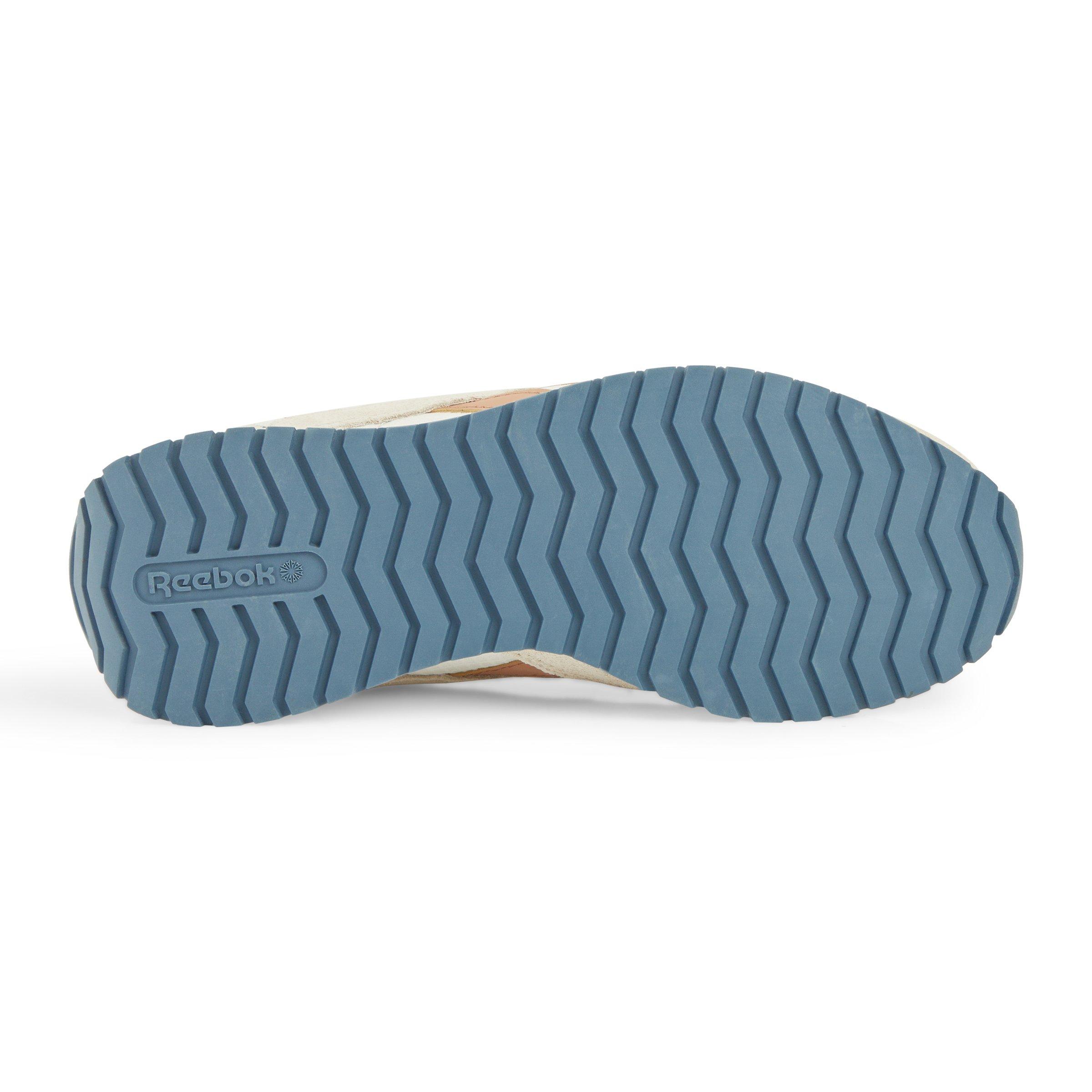 Ecru Classic AZ (3210300) | Reebok