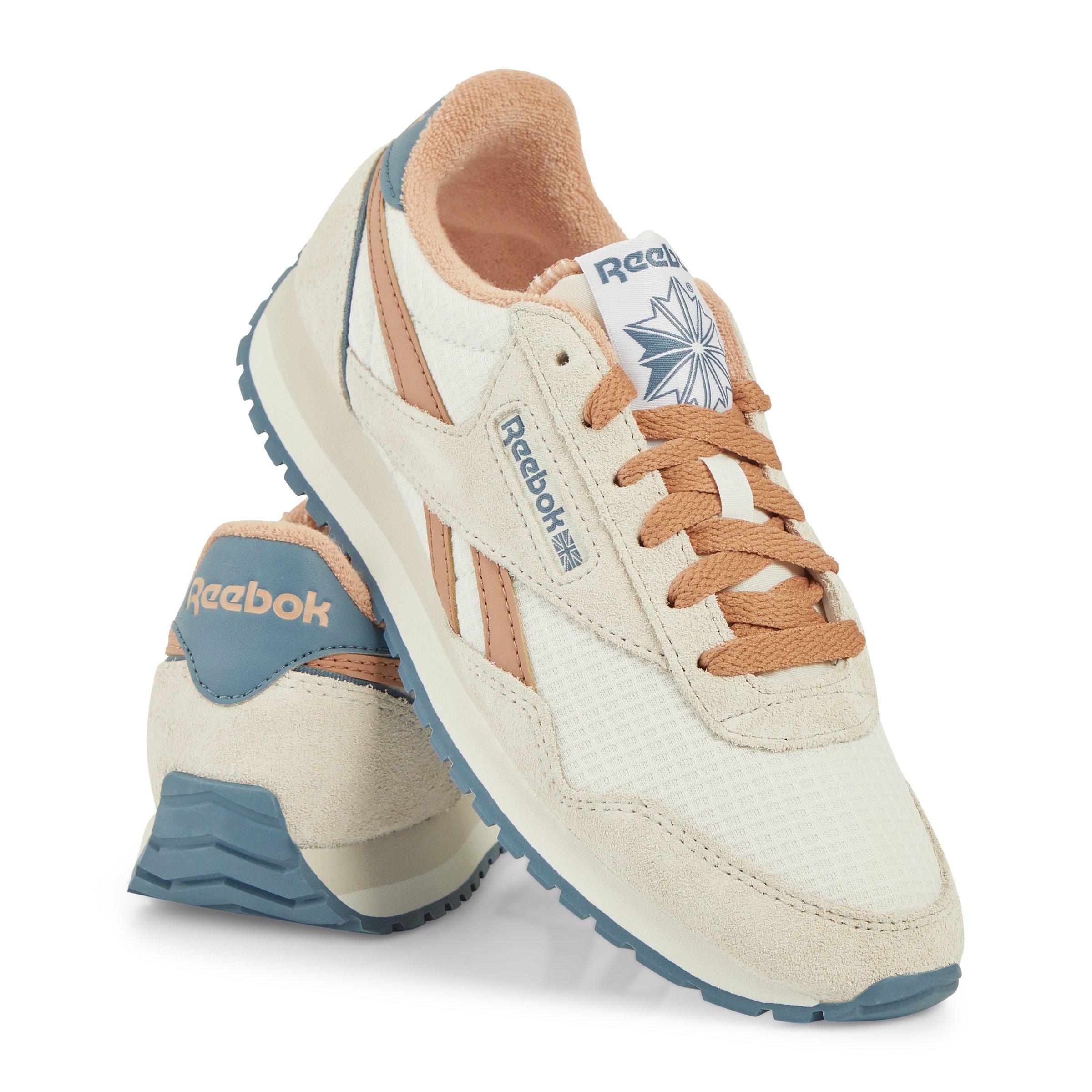 Ecru Classic AZ (3210300) | Reebok