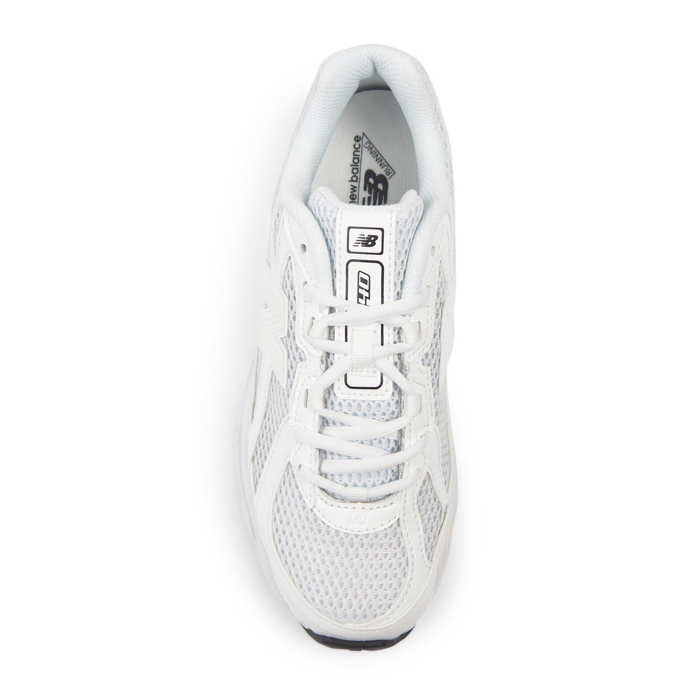 White 740 Sneaker (3218761) | New Balance