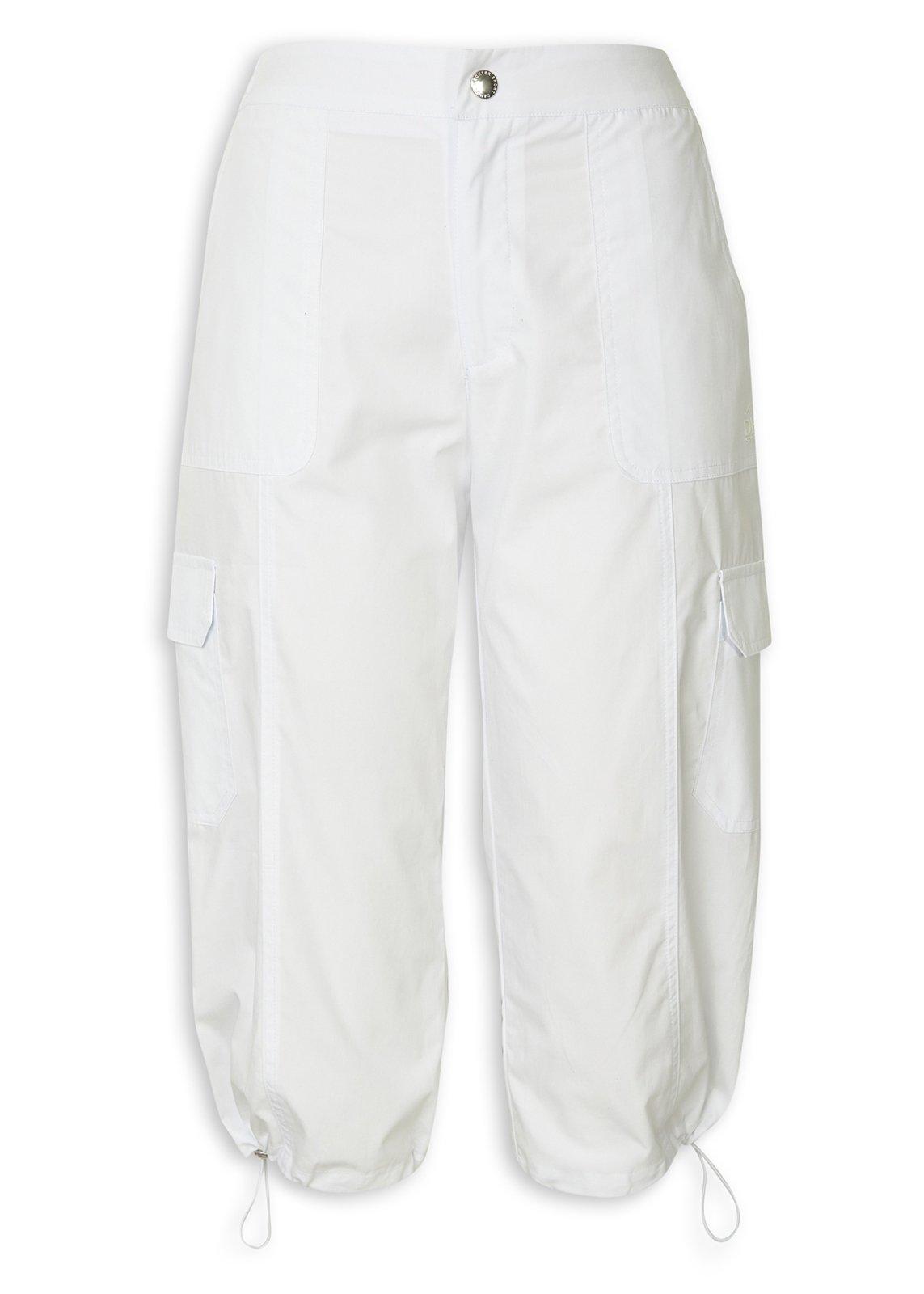 White Sporty Capri Pants (3221448) | Daniel Hechter